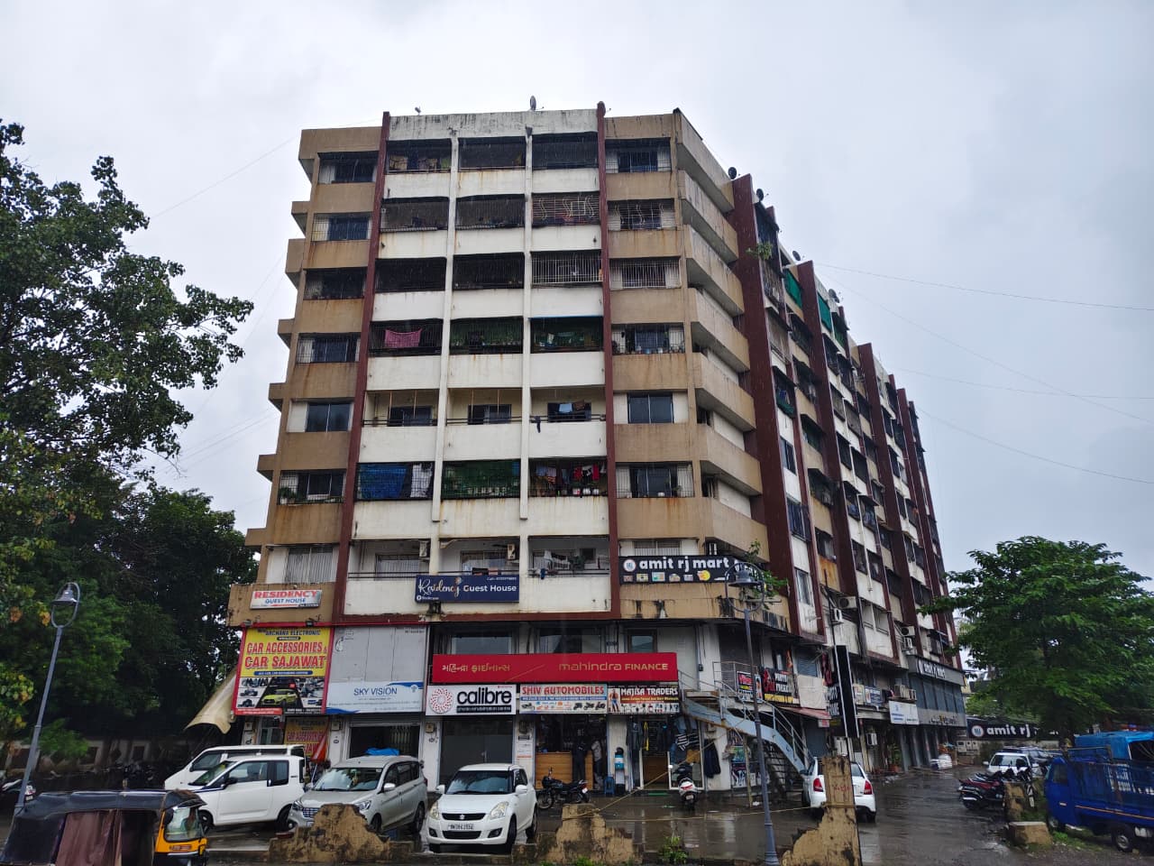 1360 square feet Flat for sale in Silvassa Silvassa — photo 1