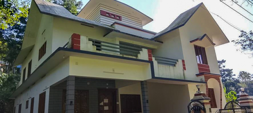 Individual House for sale in Arakkuzha Muvattupuzha — photo 11