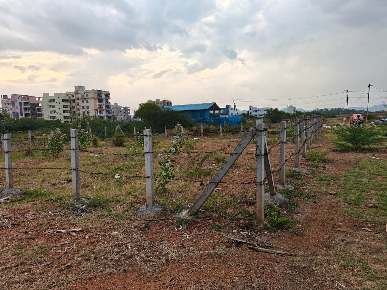 400 square yard Plot for sale in VIJAYAWADA Vijayawada — photo 2