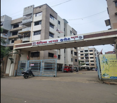 105.85 square meter Flat for sale in GODADARA DINDOLI Surat — photo 2