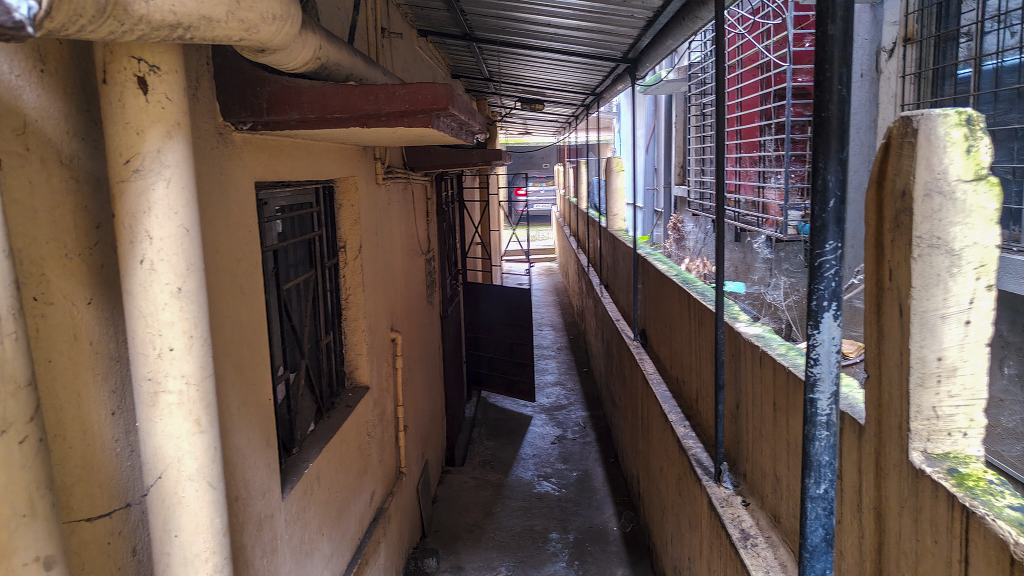 2 BHK Flat for sale in UNITED VILLA , BAGUIATI Kolkata — photo 9