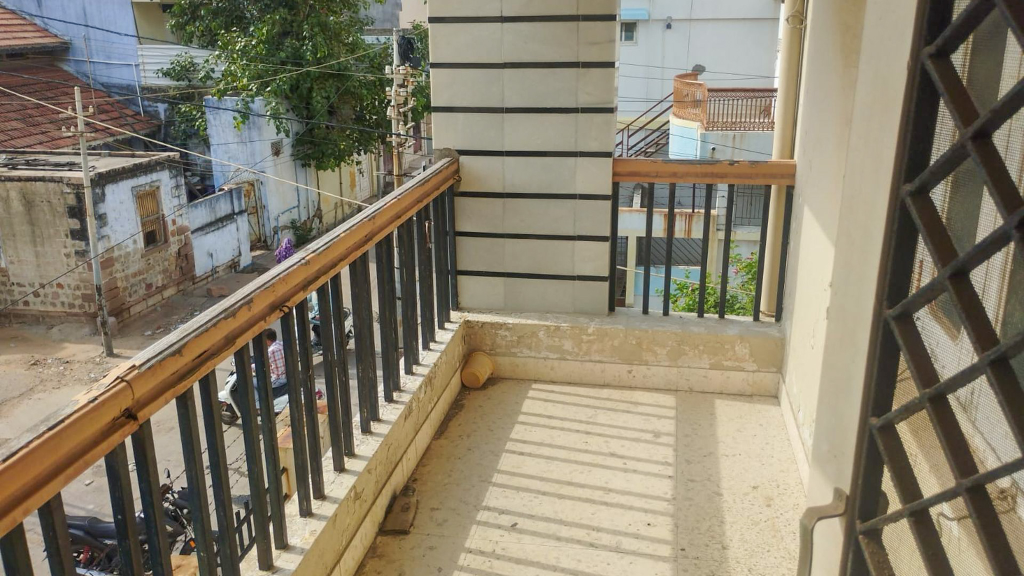 191 square meter Bungalow for sale in independent House, Dhrangadhara, Pin Code 363310, Tal: Dhrangadhara, Dist: Surendranagar Gujrat Dhrangadhra — photo 9