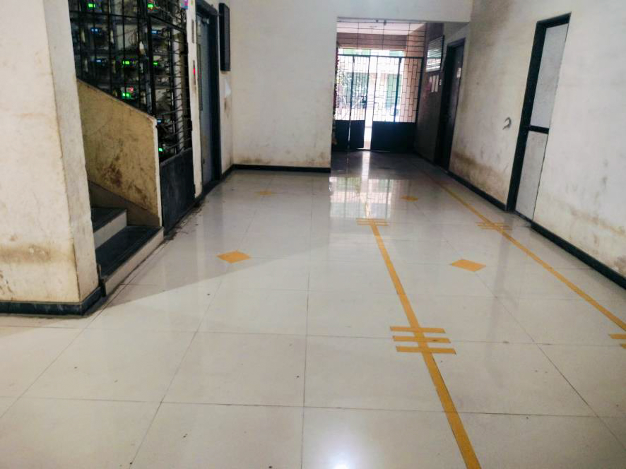 1065 square feet Flat for sale in Vakadi Chowk — photo 12
