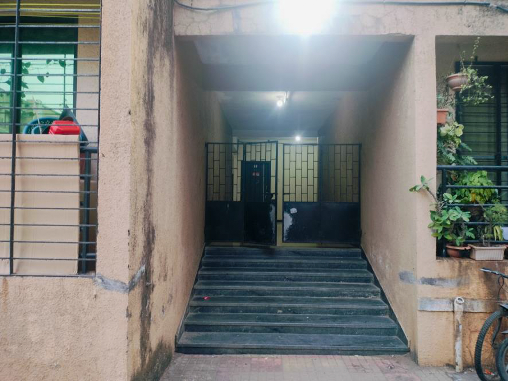 1065 square feet Flat for sale in Vakadi Chowk — photo 15