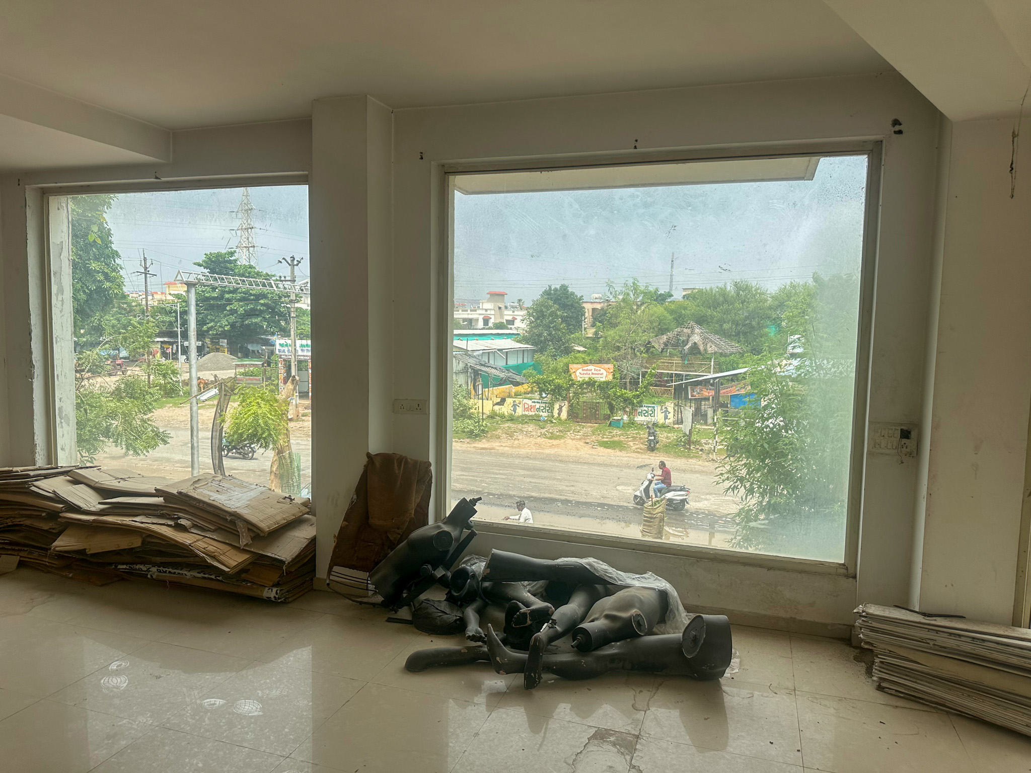 Shops for sale in Anand Anand — photo 20