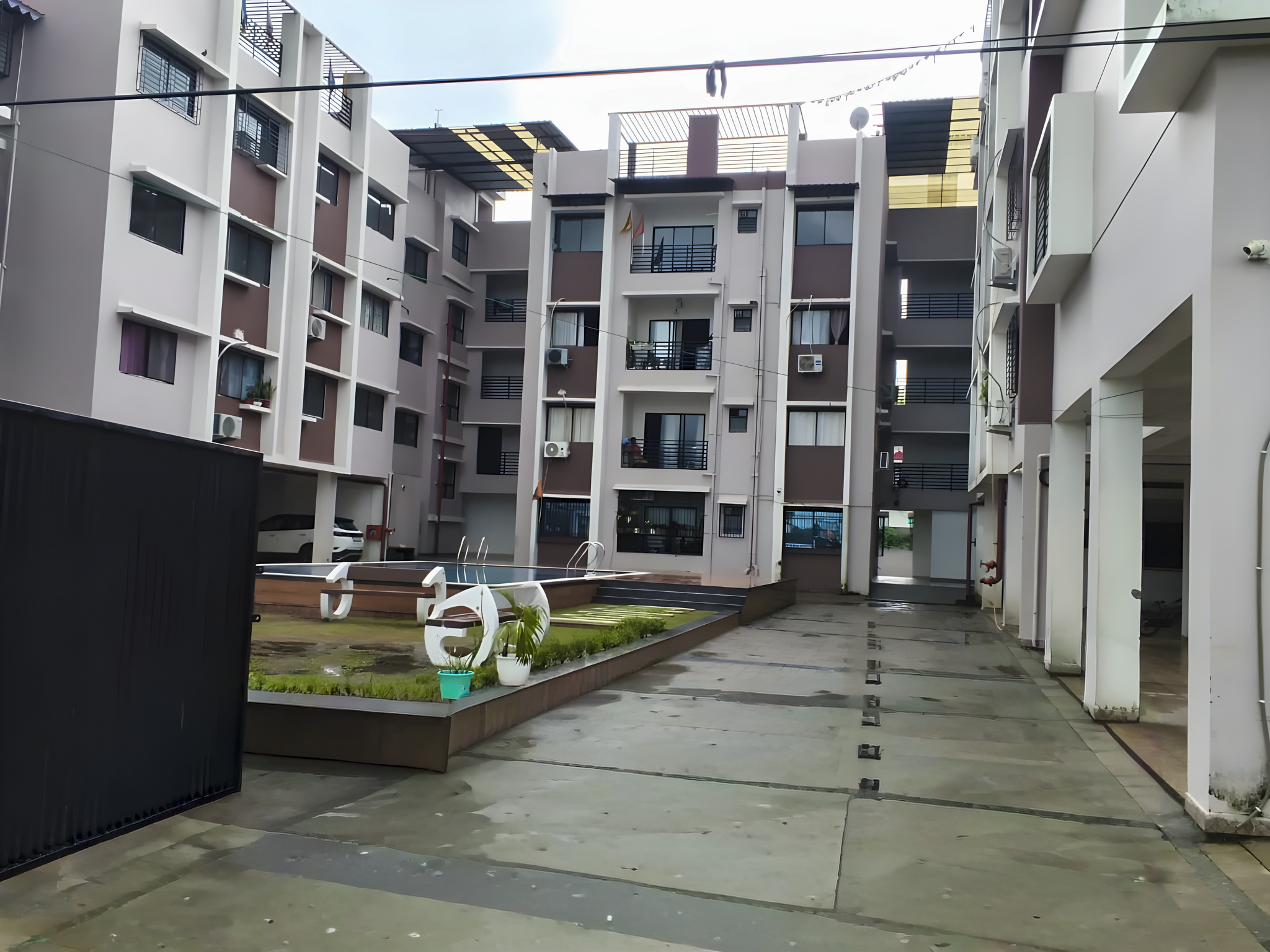 786 square feet Flat for sale in Siliguri — photo 4