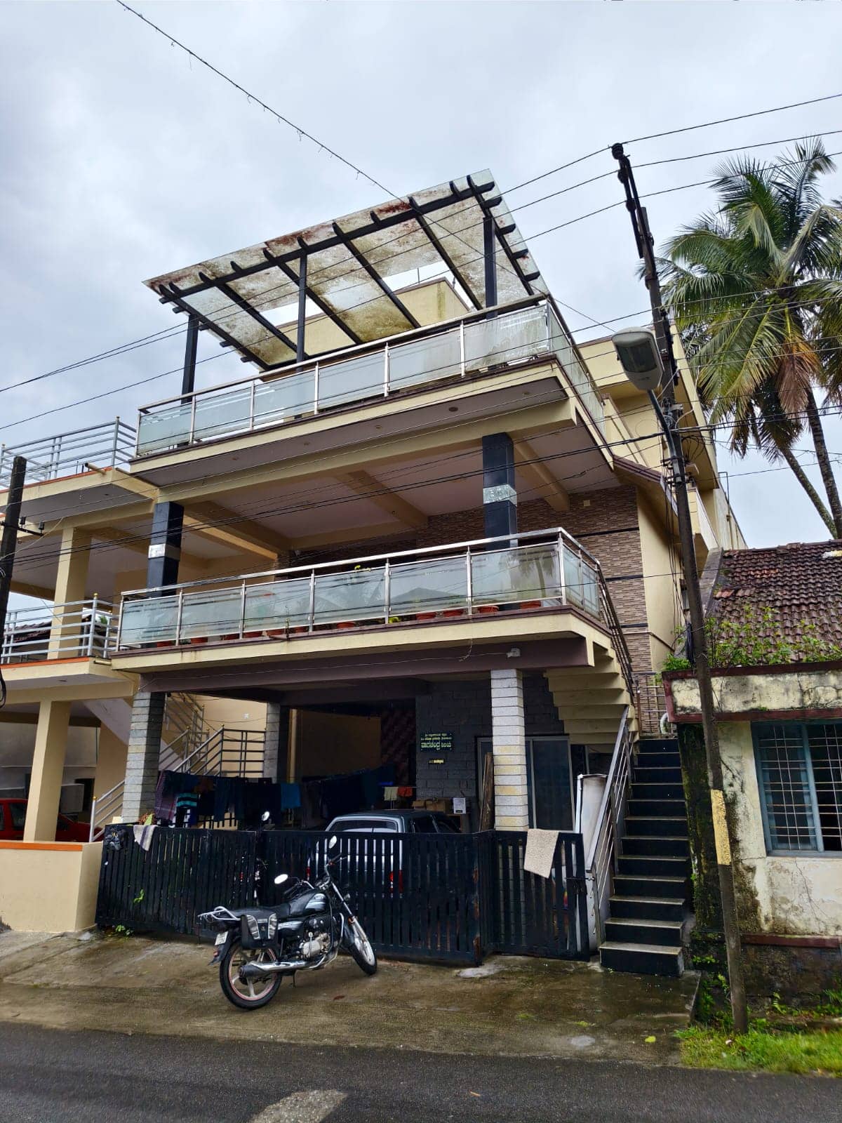 Individual House for sale in Vaikunta Street, Belur Belur