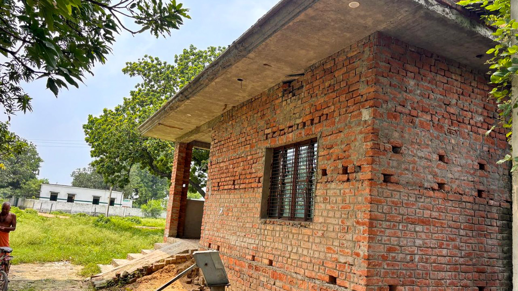 1360 square feet Individual House for sale in Varanasi Agro Park Karkhiyon — photo 2