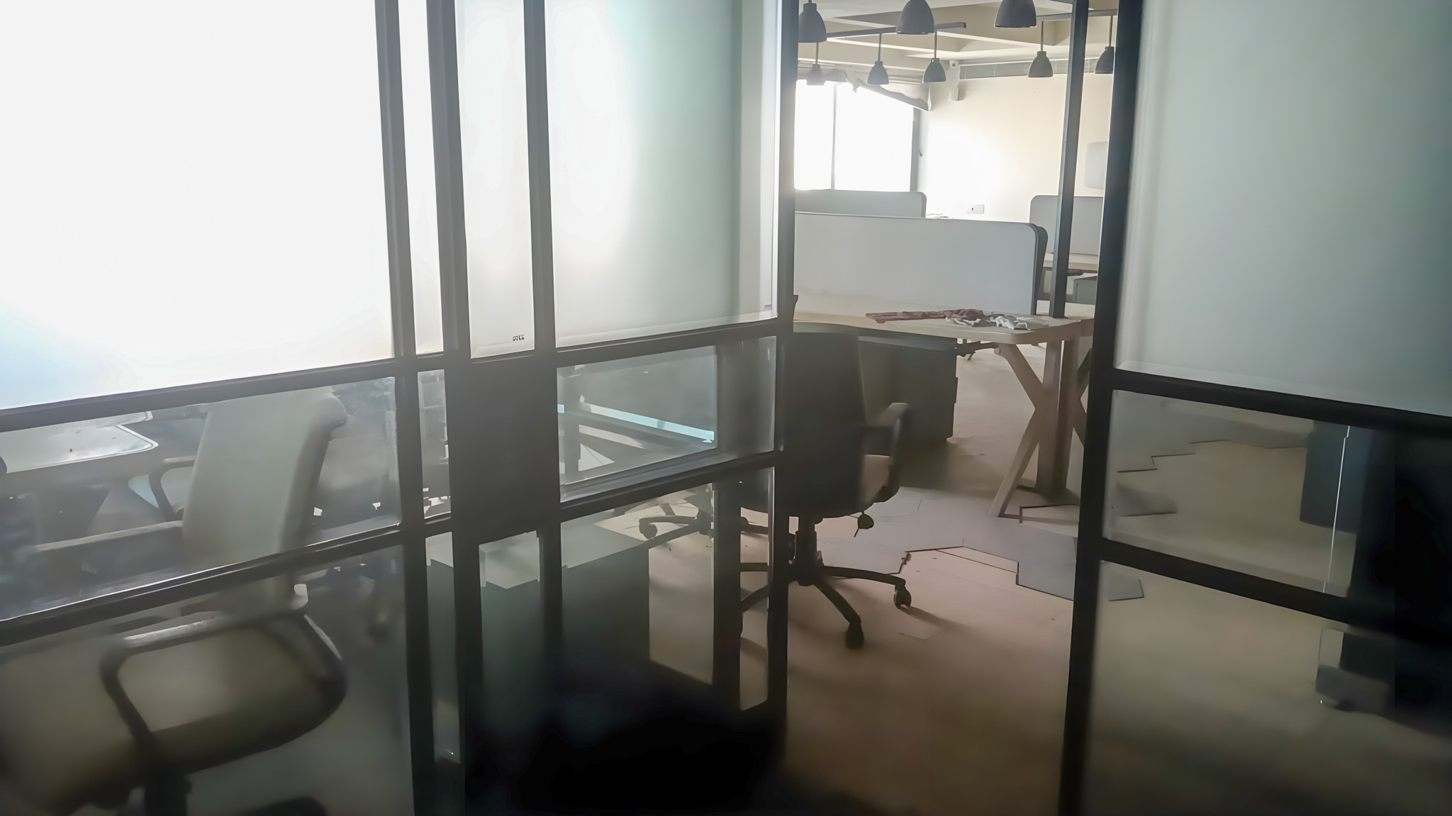 2495 square feet Office for sale in satellite Ahmedabad — photo 8