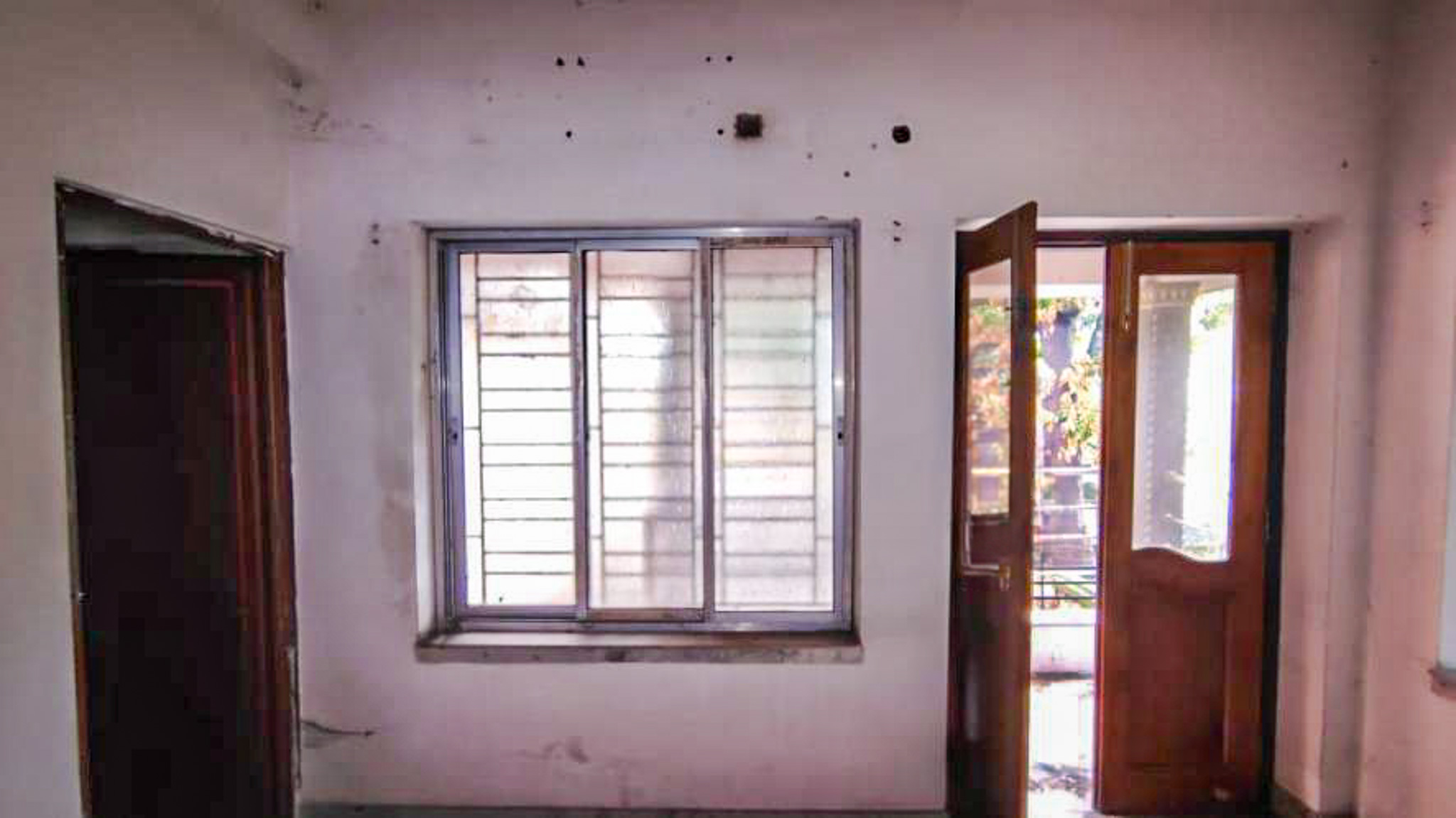 2 BHK Flat for sale in SENHATI COOP COLONY, Senhati Colony Siriti Behala Kolkata — photo 3