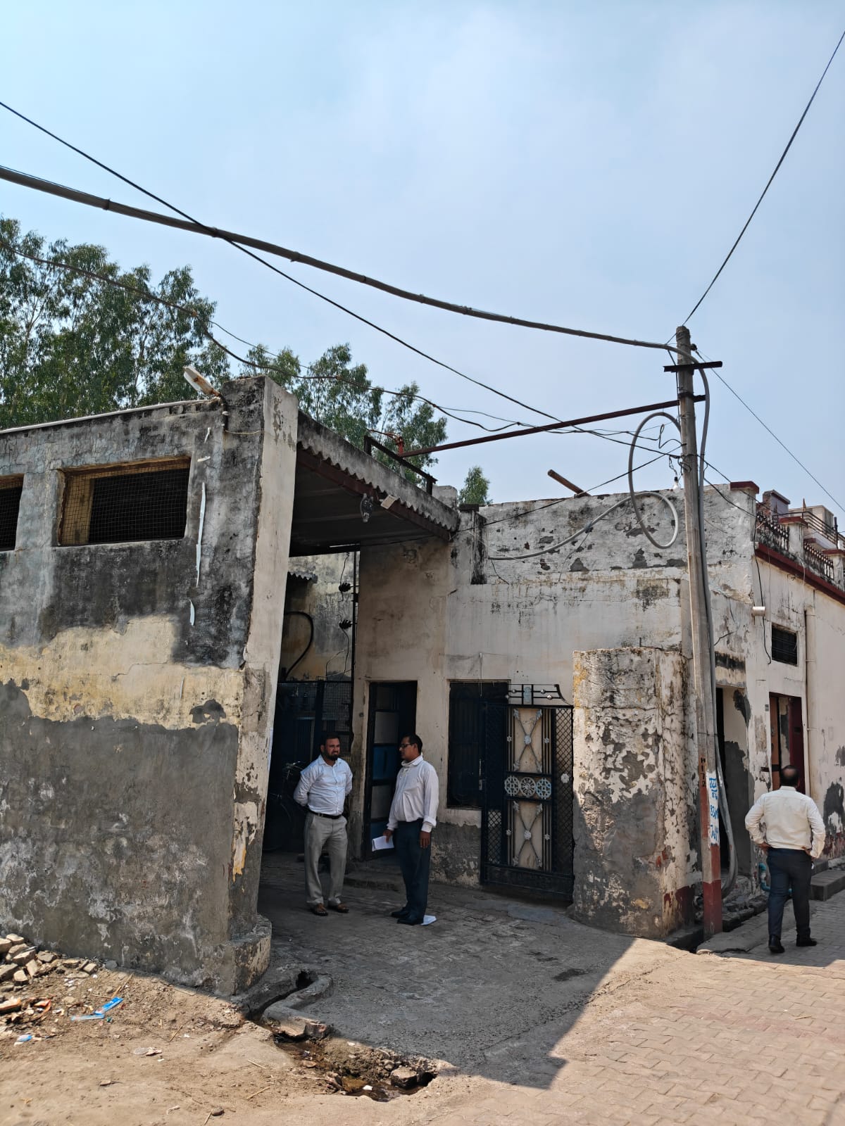 226.88 square yard Office for sale in Mahilpur