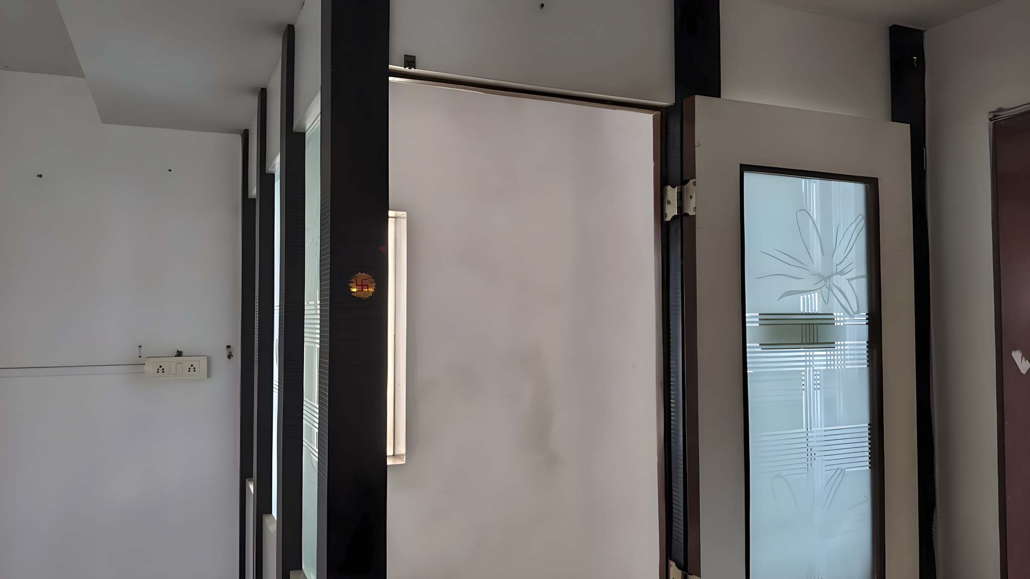 Flat for sale in Surat — photo 15