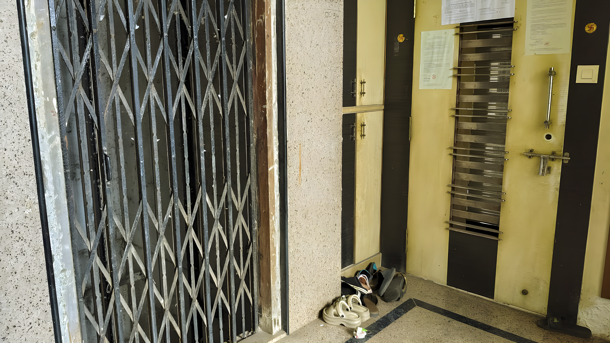 Flat for sale in Surat — photo 3