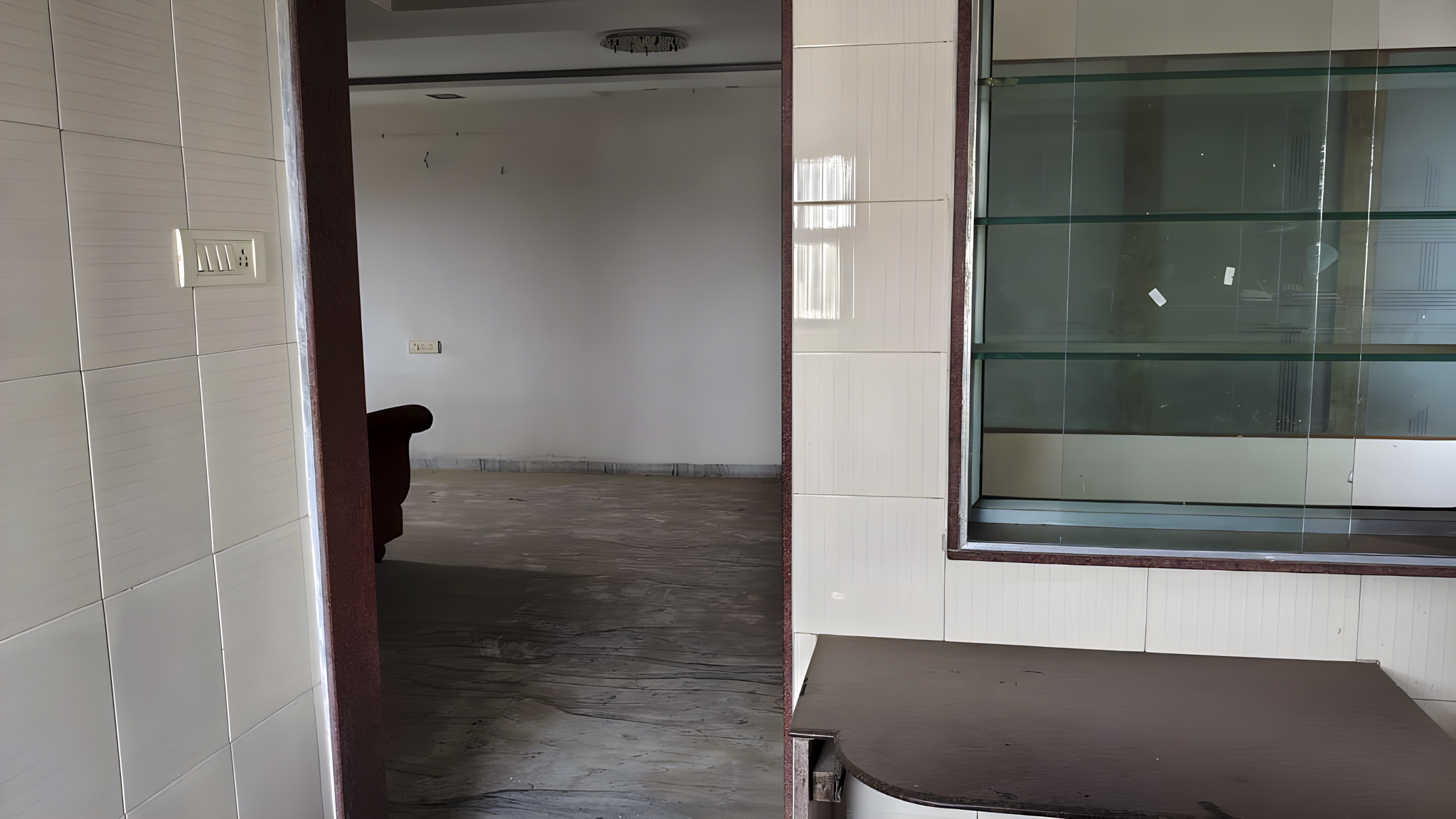 Flat for sale in Surat — photo 9