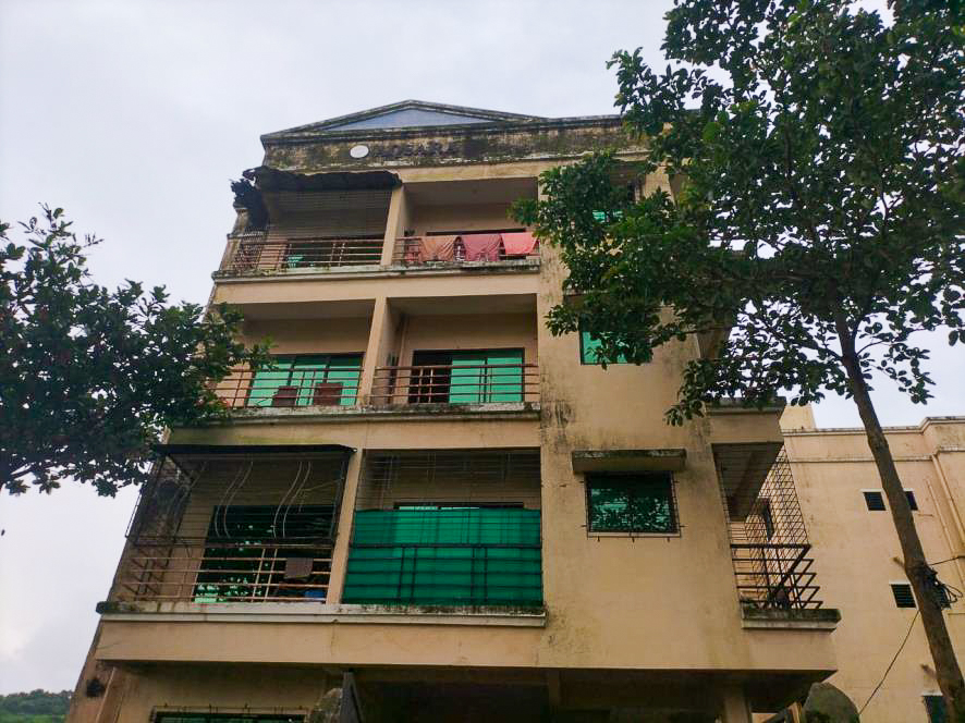 350 square feet Flat for sale in Khapoli — photo 4