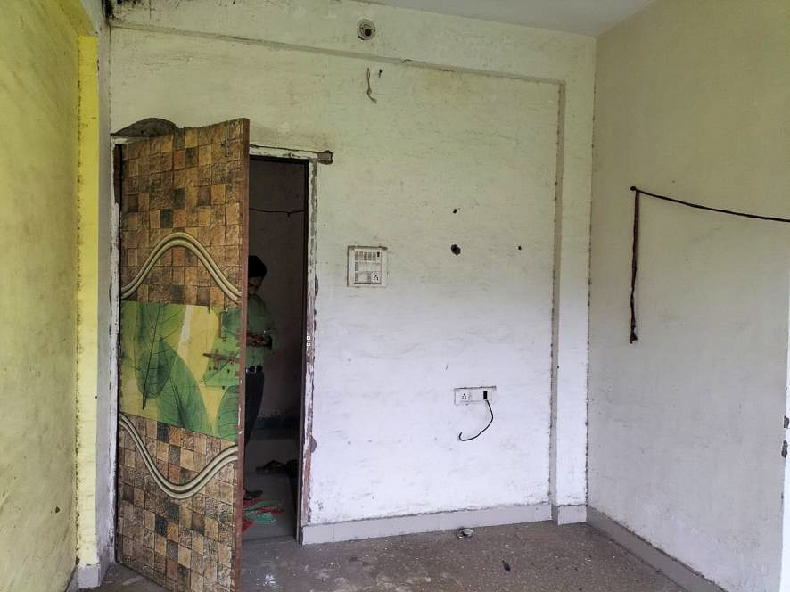 350 square feet Flat for sale in Khapoli — photo 17