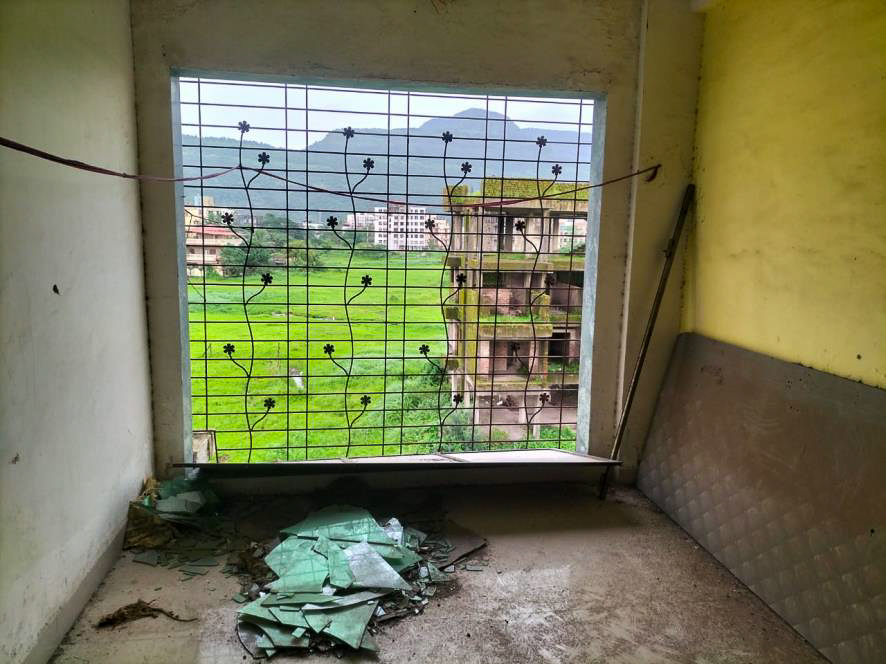 350 square feet Flat for sale in Khapoli — photo 18