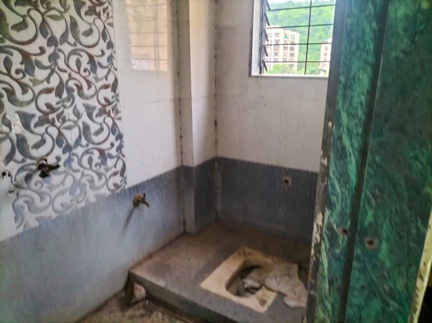 350 square feet Flat for sale in Khapoli — photo 10