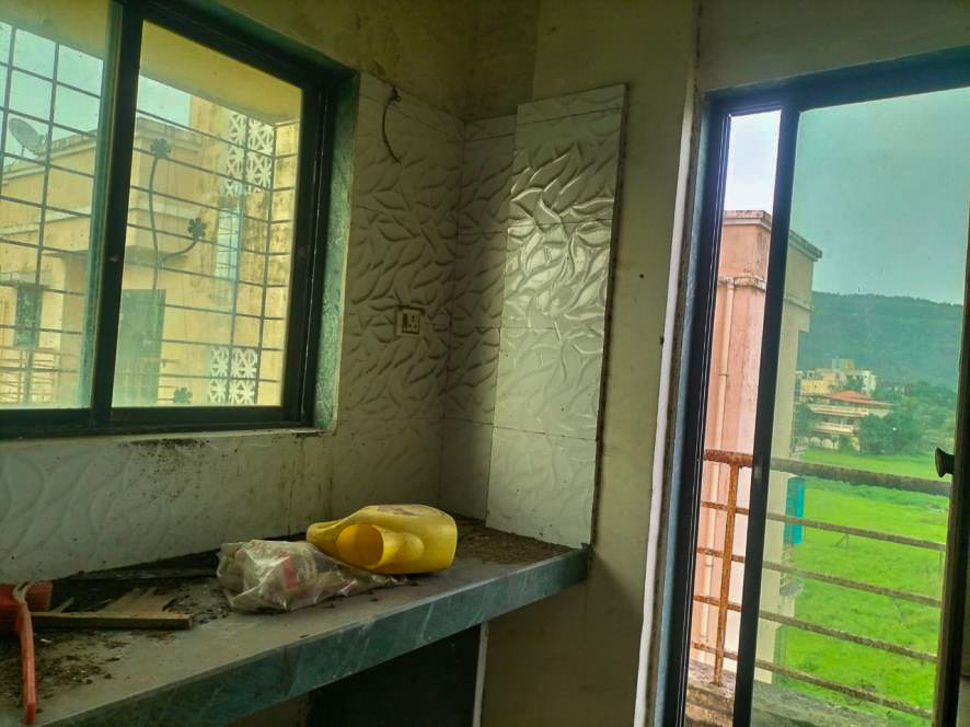 350 square feet Flat for sale in Khapoli — photo 7