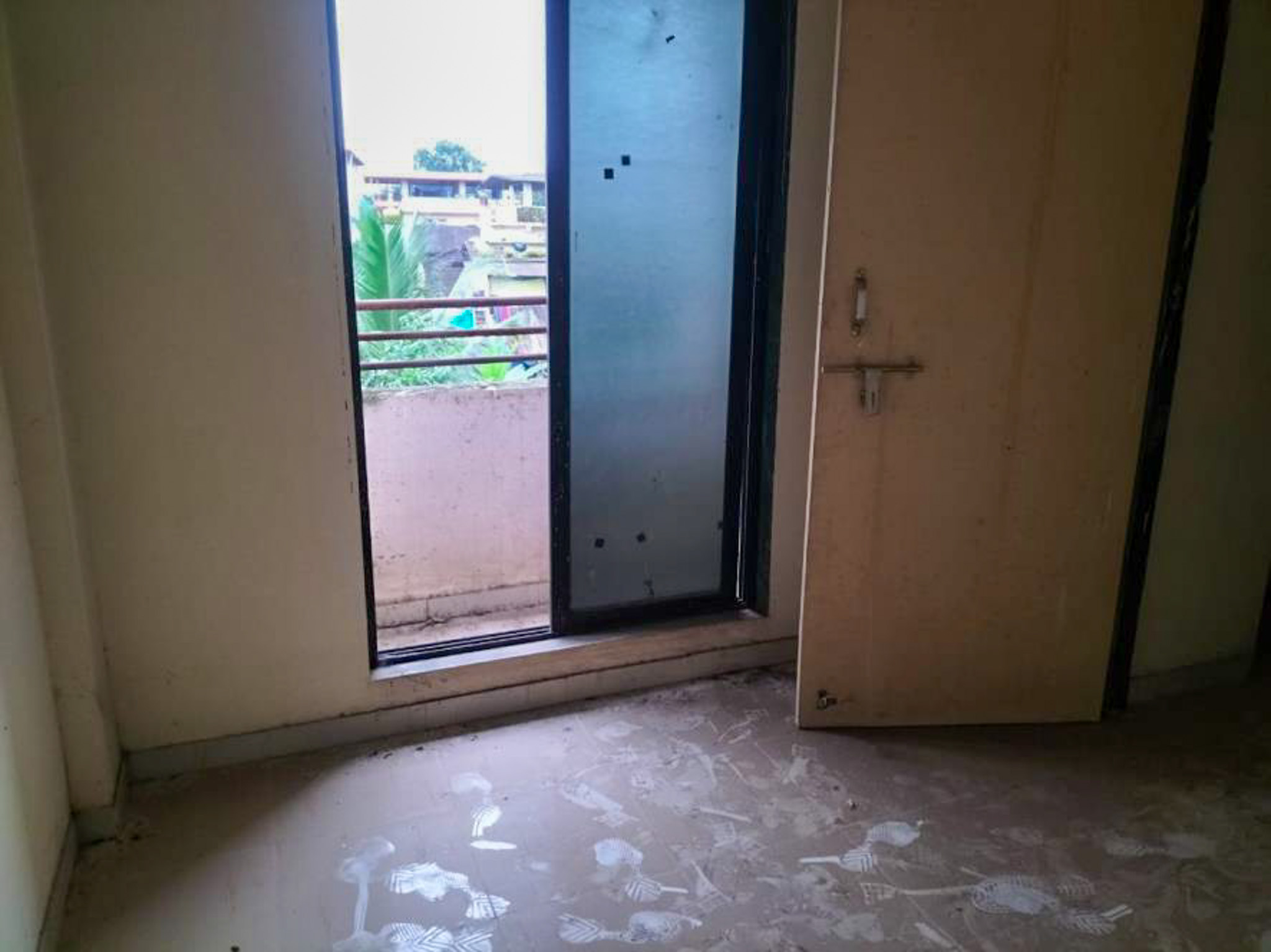 346 square feet Flat for sale in Chowk — photo 6