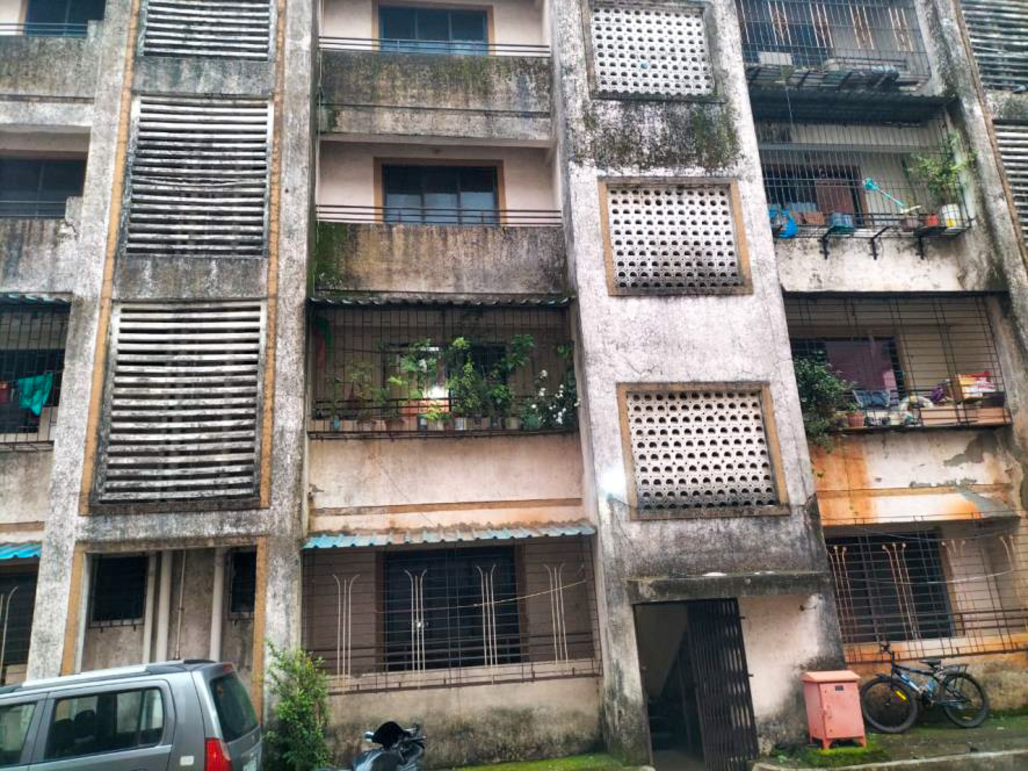 346 square feet Flat for sale in Chowk — photo 16