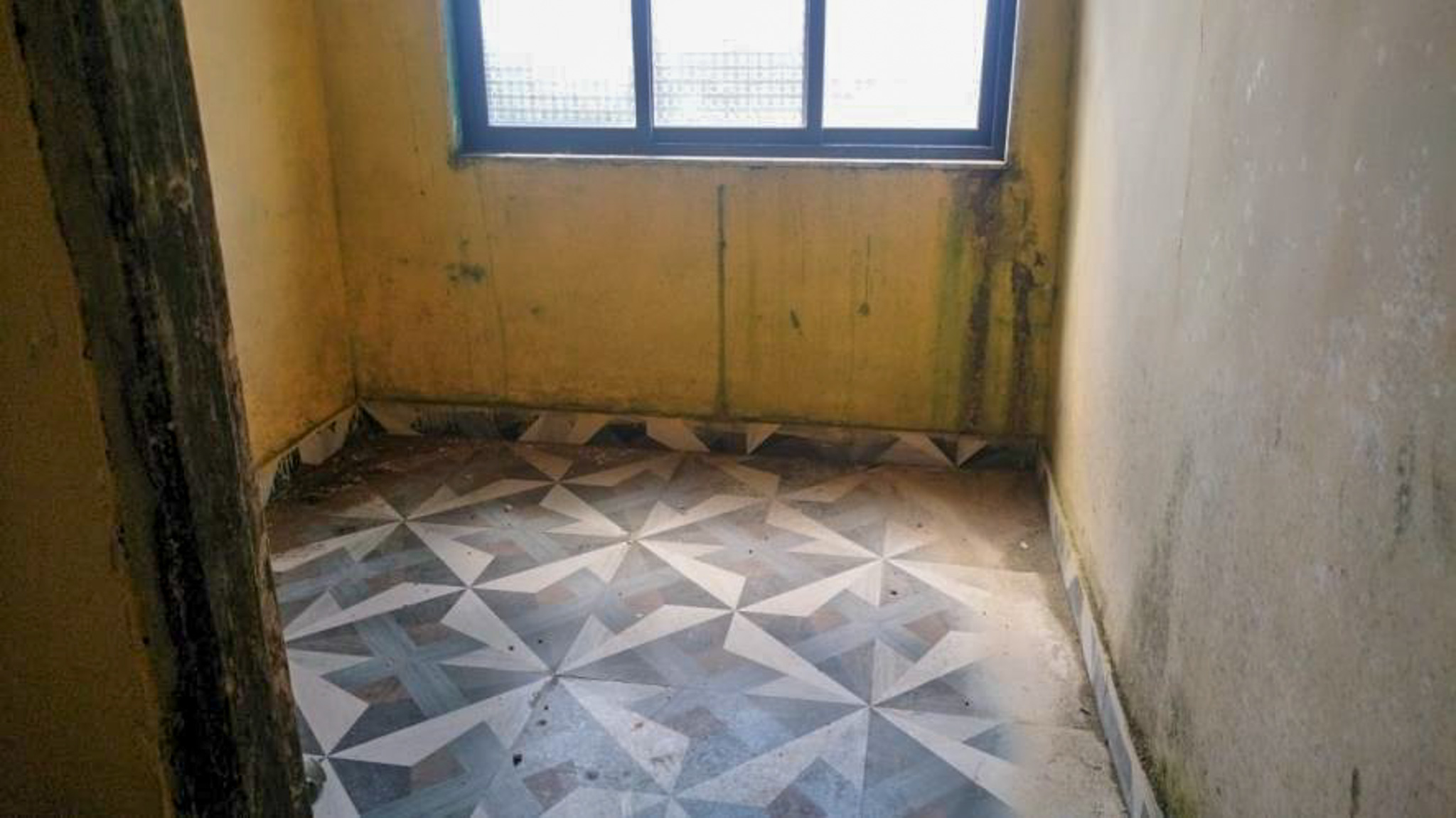 581 square feet Flat for sale in Chowk — photo 8