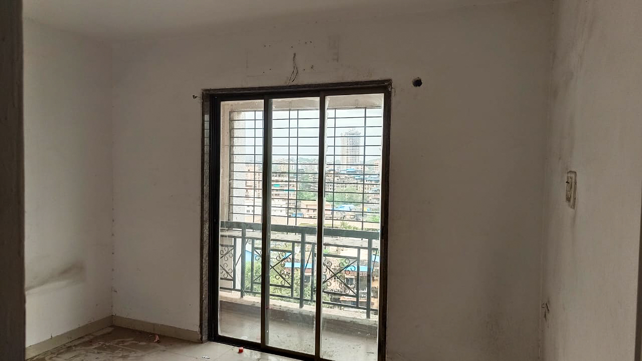 Flat for sale in Ulhasnagar — photo 6
