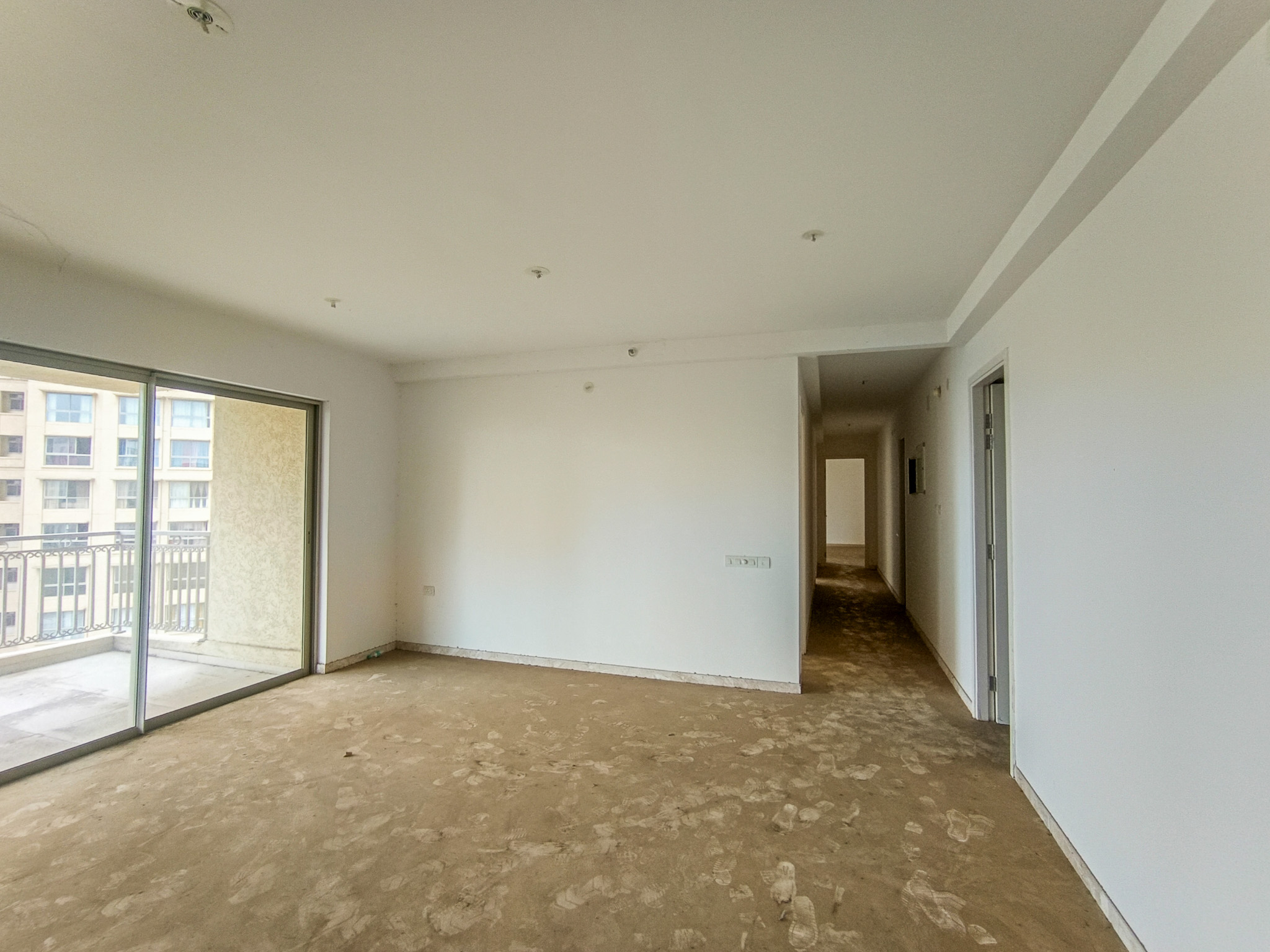 Flat for sale in Free Trade Warehousing Zone — photo 2