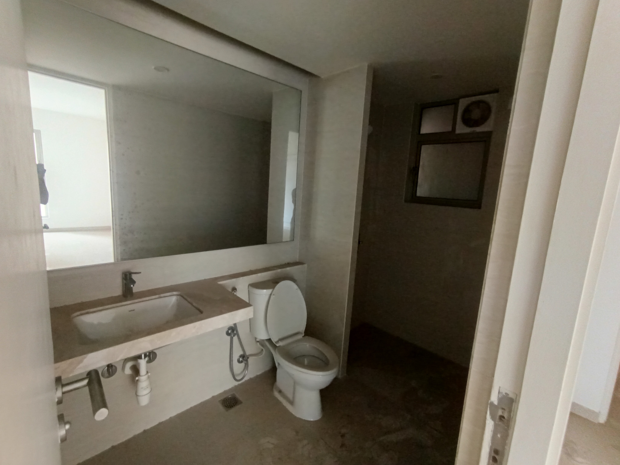 Flat for sale in Free Trade Warehousing Zone — photo 10
