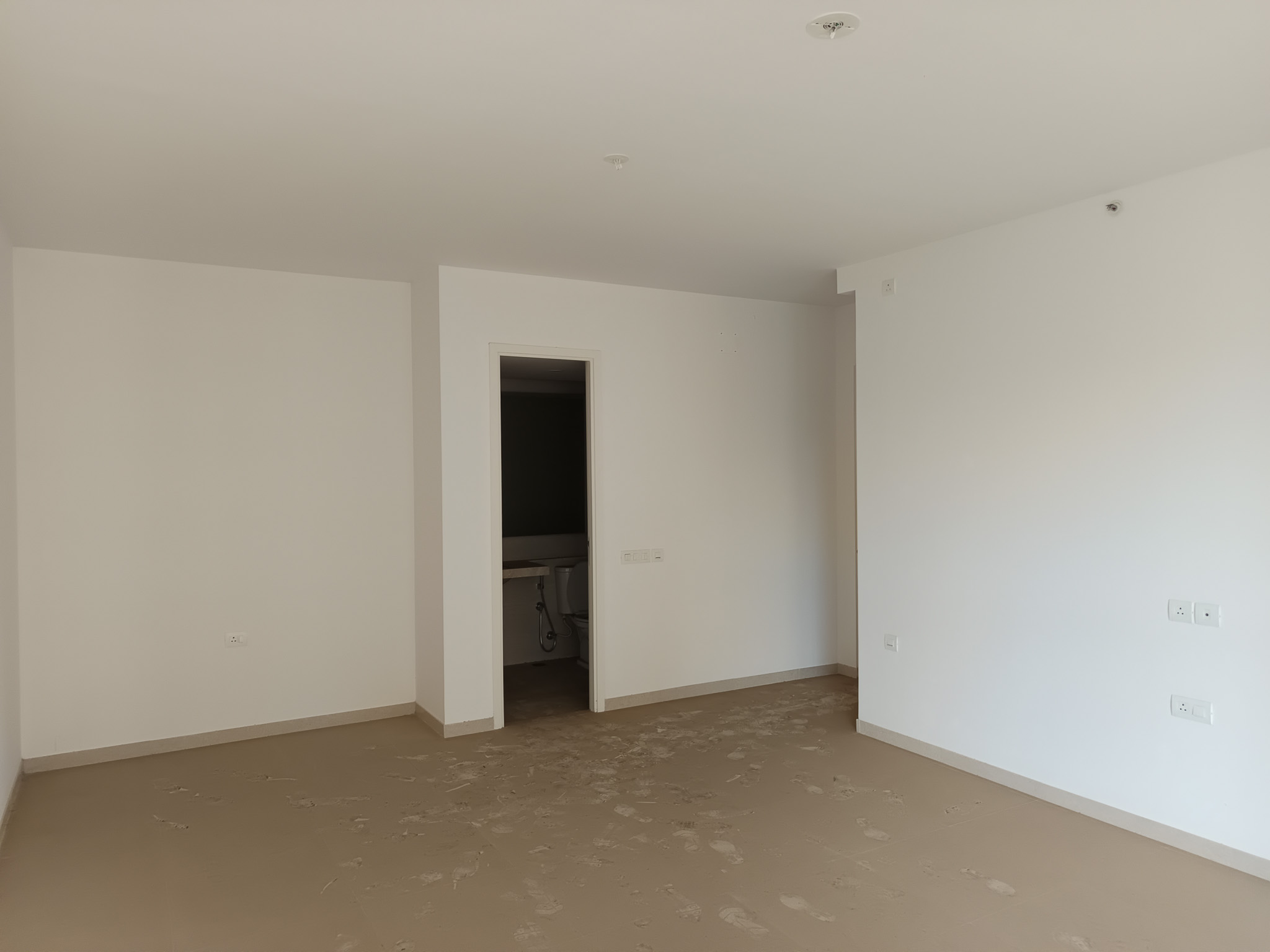 Flat for sale in Free Trade Warehousing Zone — photo 11