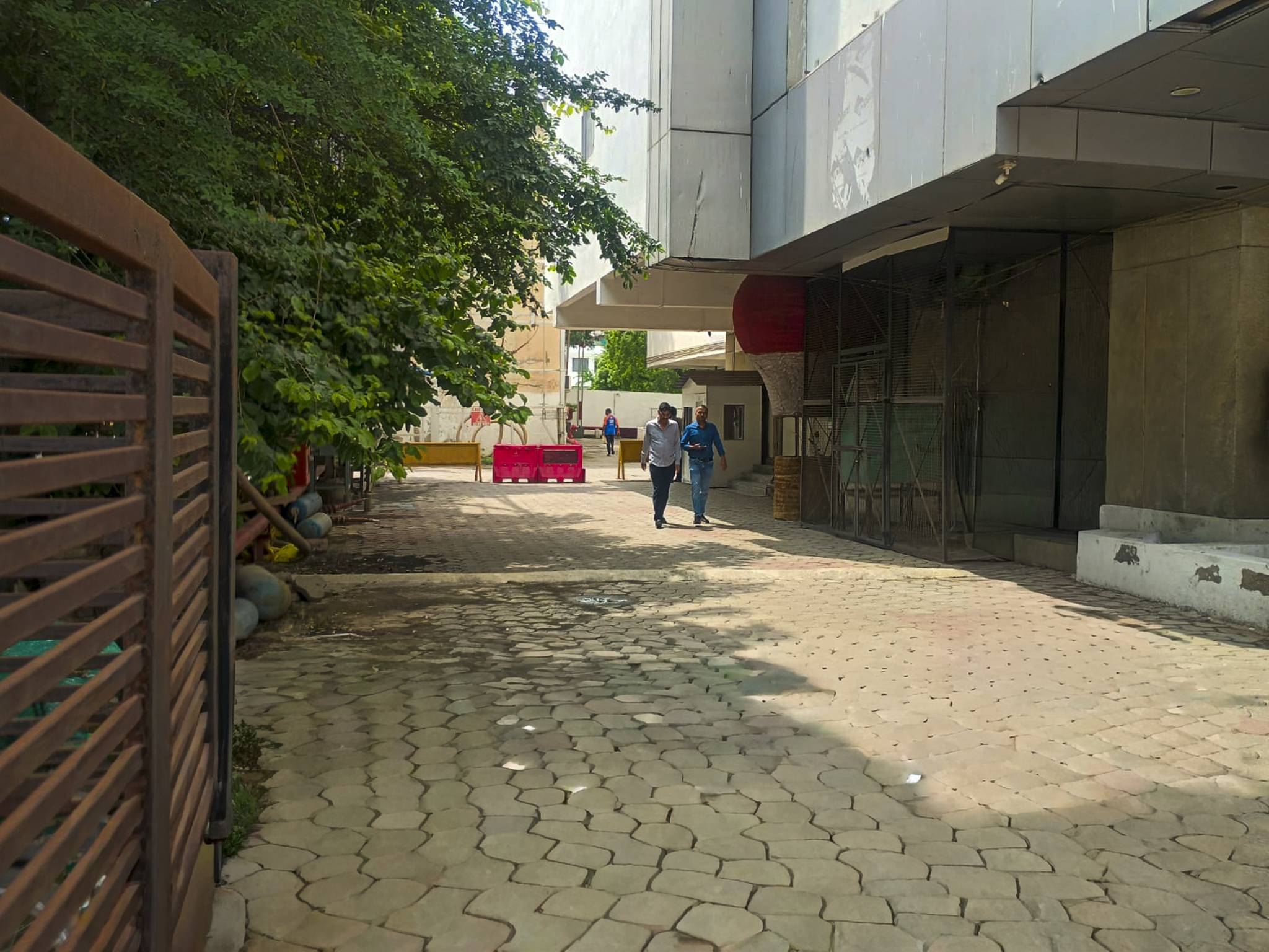 13385 square feet Godowns for sale in RNT Marg, Indore M.P Indore — photo 3