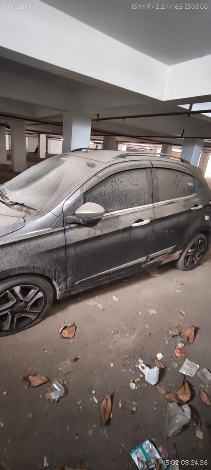 2020 Tata Tiago XZ+ MT Hatchback 173342 km 6 years for sale in SBI RACPC GANDHIDHAM Gandhidham — photo 1