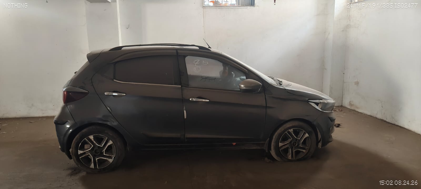 2020 Tata Tiago XZ+ MT Hatchback 173342 km 6 years for sale in SBI RACPC GANDHIDHAM Gandhidham — photo 3