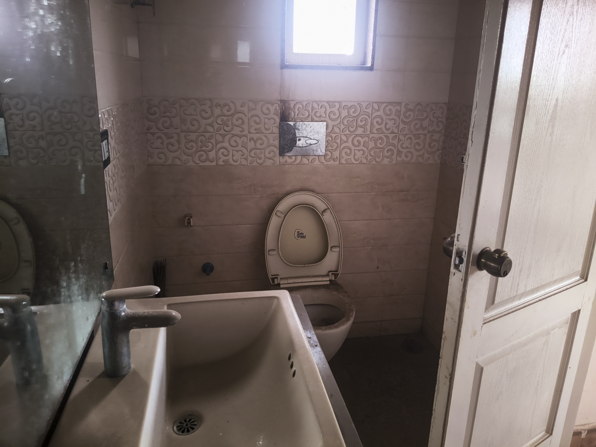 2 BHK Flat for sale in ROYAL CRUISE, Nellore Nellore — photo 25
