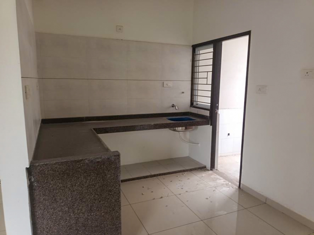 2 BHK Flat for sale in 5th Avenue, Manjalpur, Vadodara Vadodara — photo 13