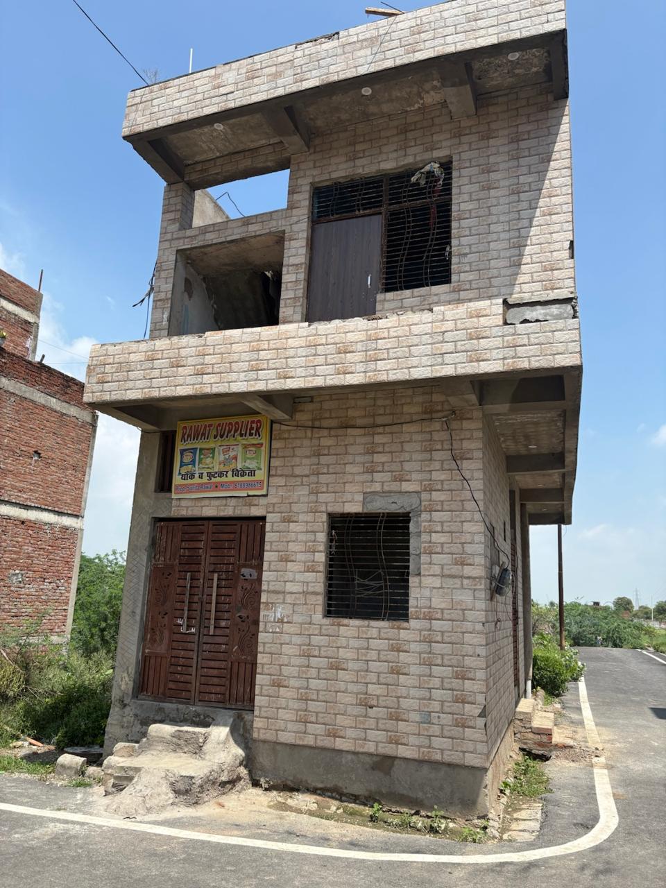39.25 square meter Individual House for sale in Sanigwan Kanpur