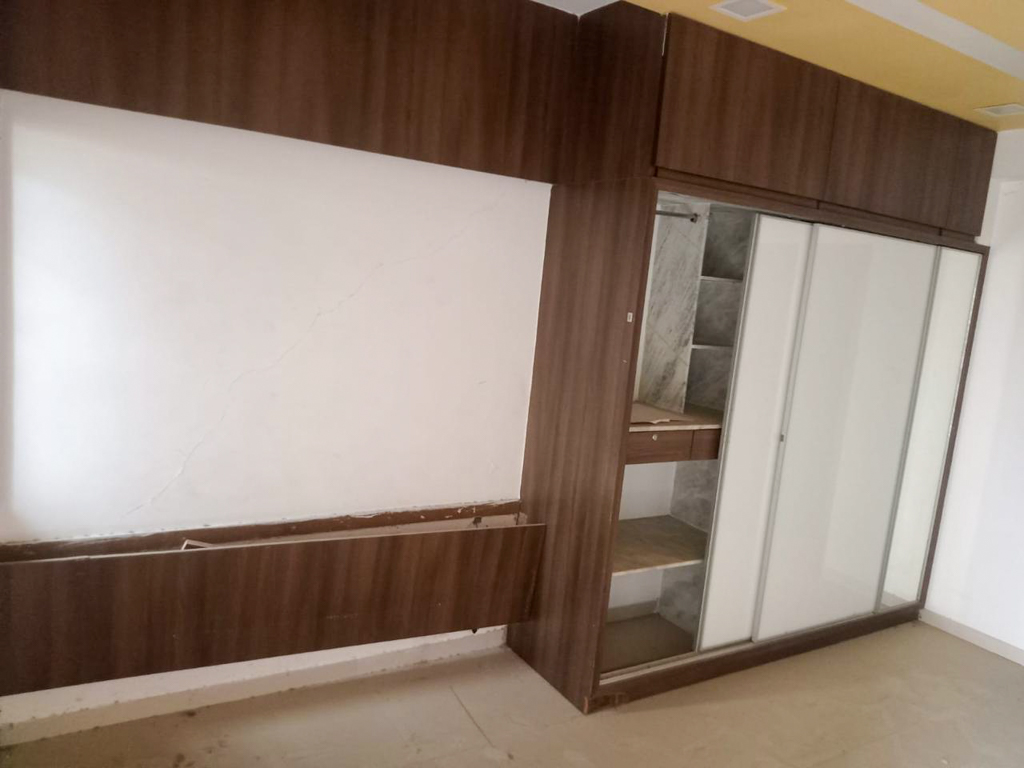 3 BHK Flat for sale in RUDRA PRAYAG APPARTMENT, Rajkot Rajkot — photo 10