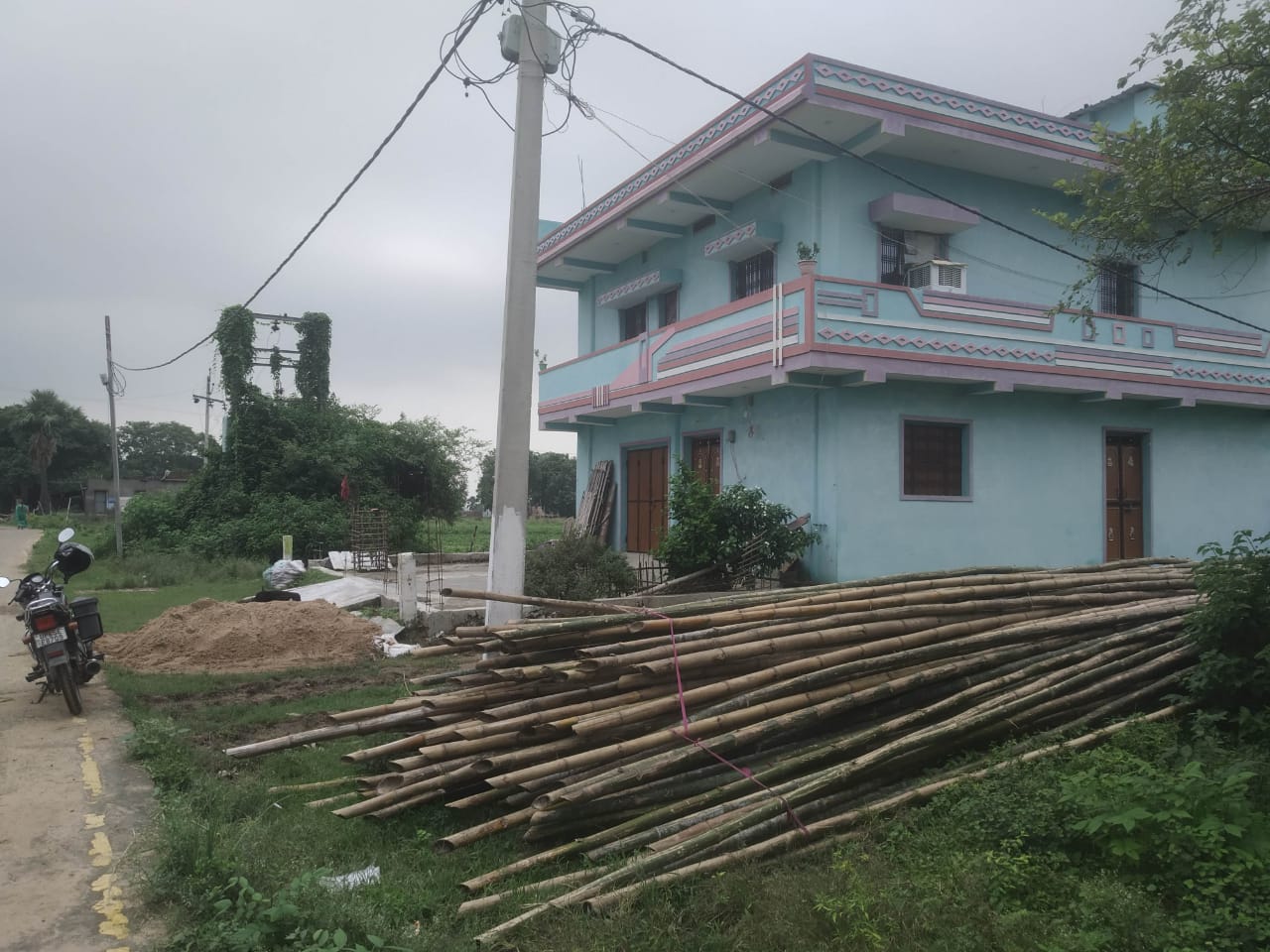1361 square feet Individual House for sale in Darihat Mauza Dehri — photo 3