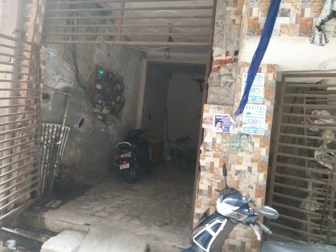 28 square meter Flat for sale in Chikamberpur Ghaziabad — photo 3