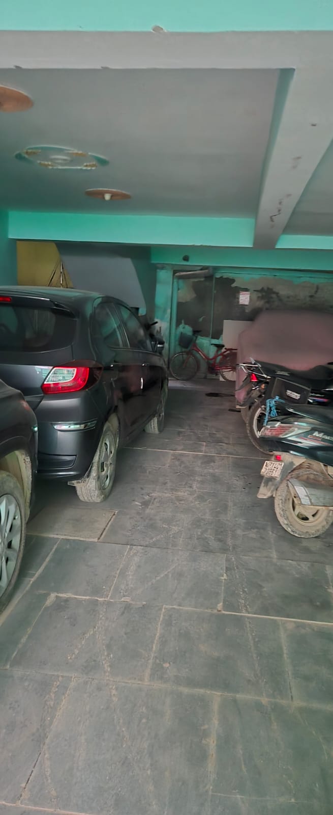 73 square meter Flat for sale in BALAJI ENCLAVE GHAZIABAD UP Greater Noida — photo 2