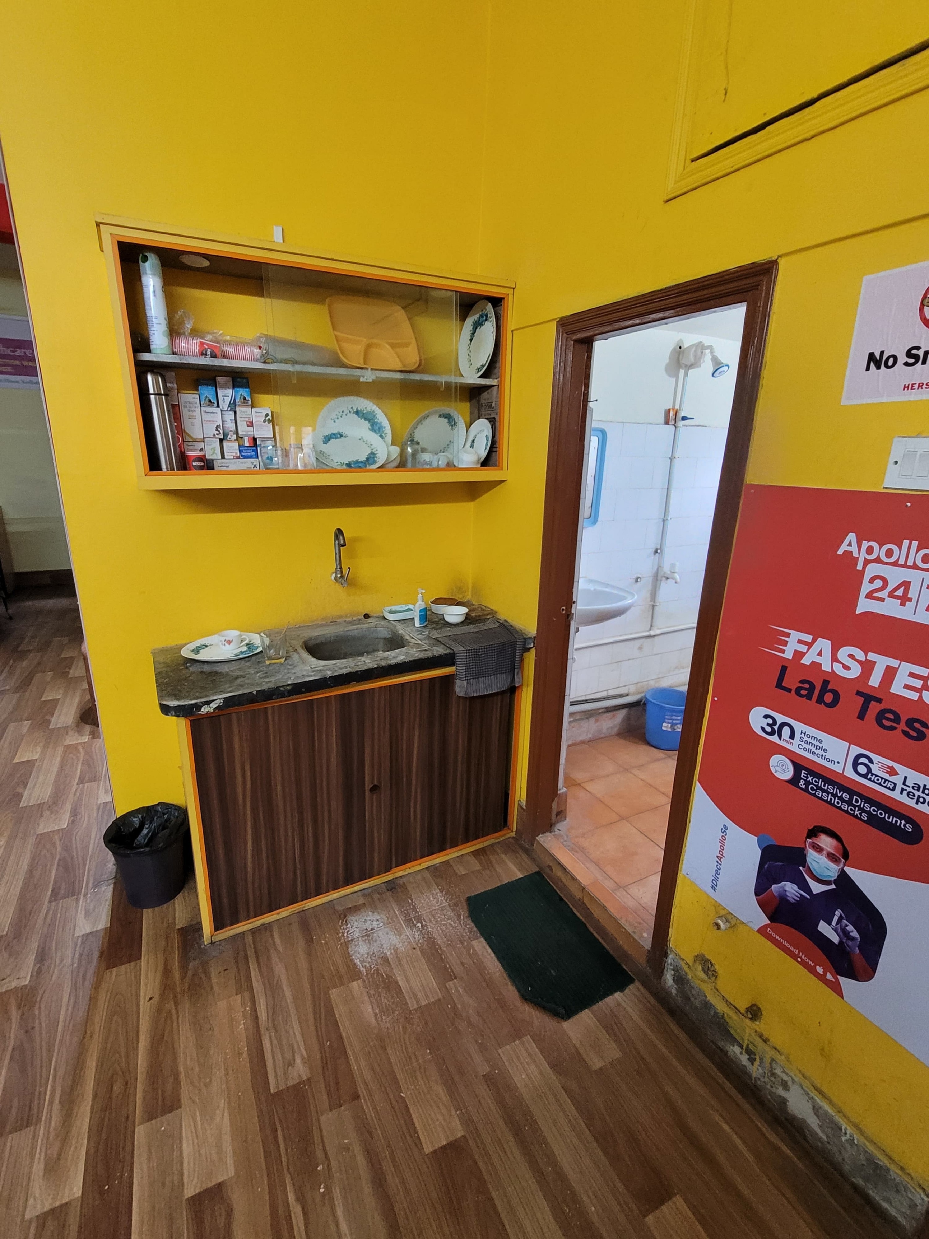 4 BHK Flat for sale in GARIA MAIN ROAD NEAR AXIS BANK Kolkata — photo 2