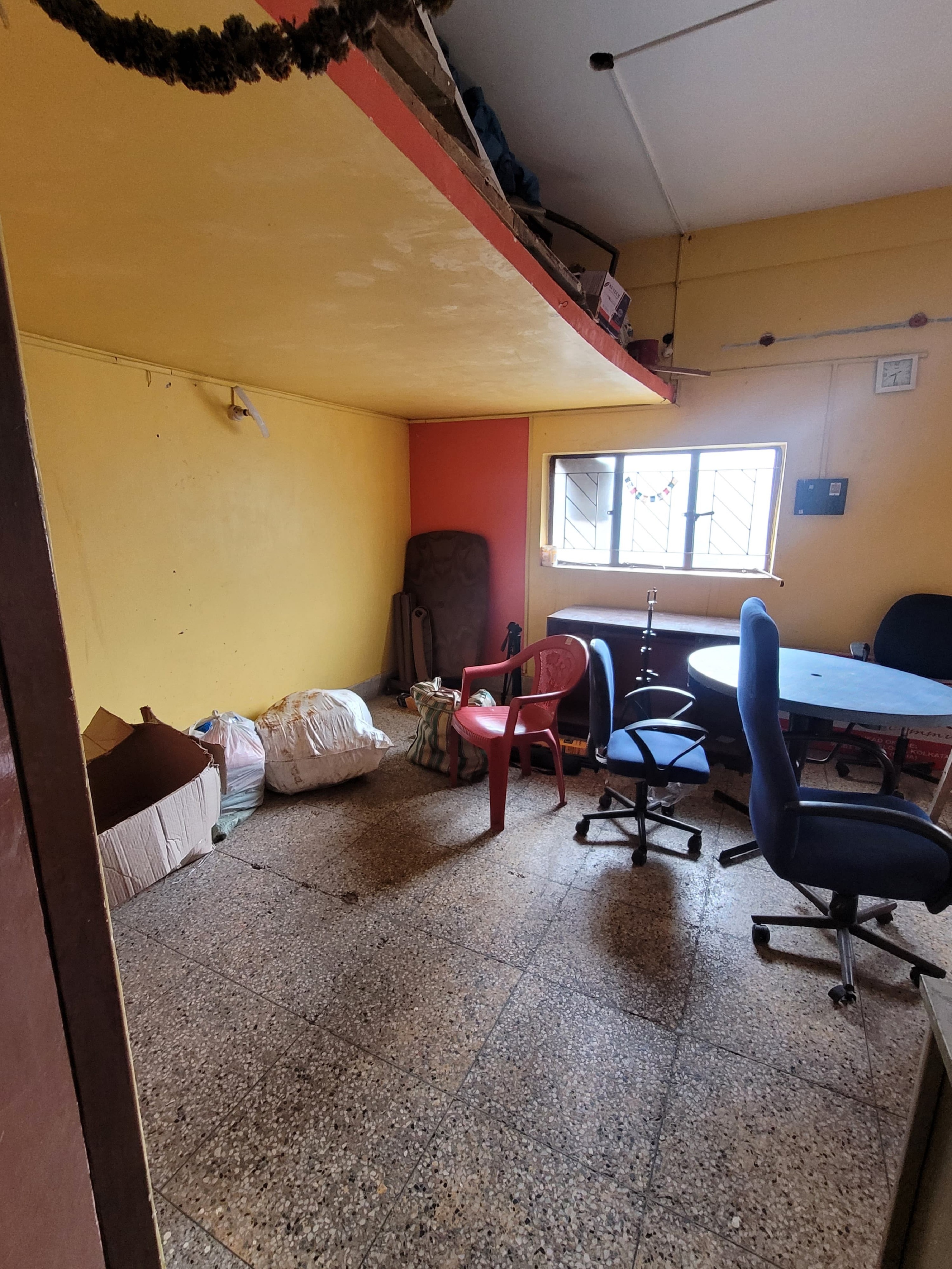 4 BHK Flat for sale in GARIA MAIN ROAD NEAR AXIS BANK Kolkata — photo 4