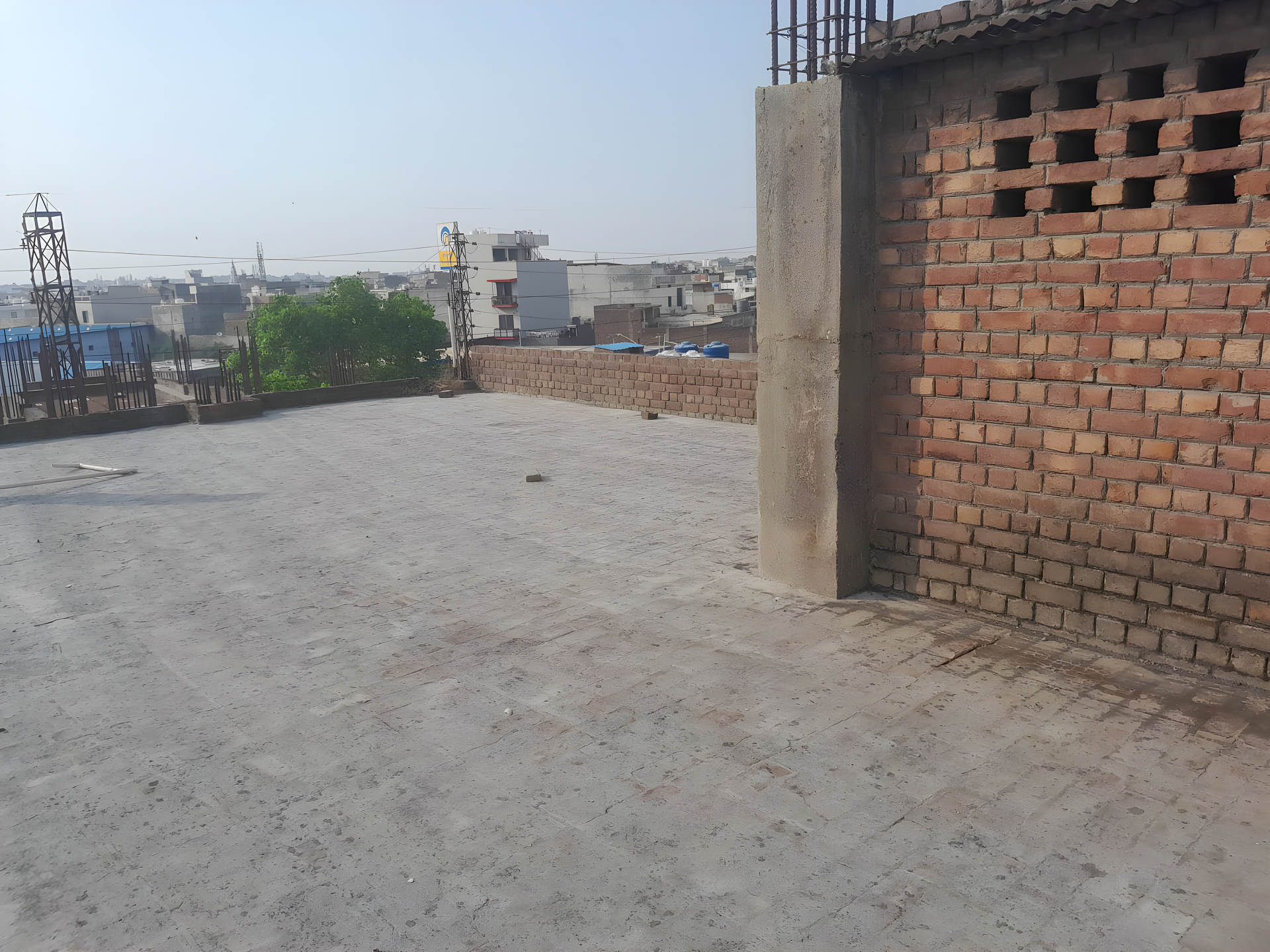 600 square yard Godowns for sale in Ludhiana — photo 2