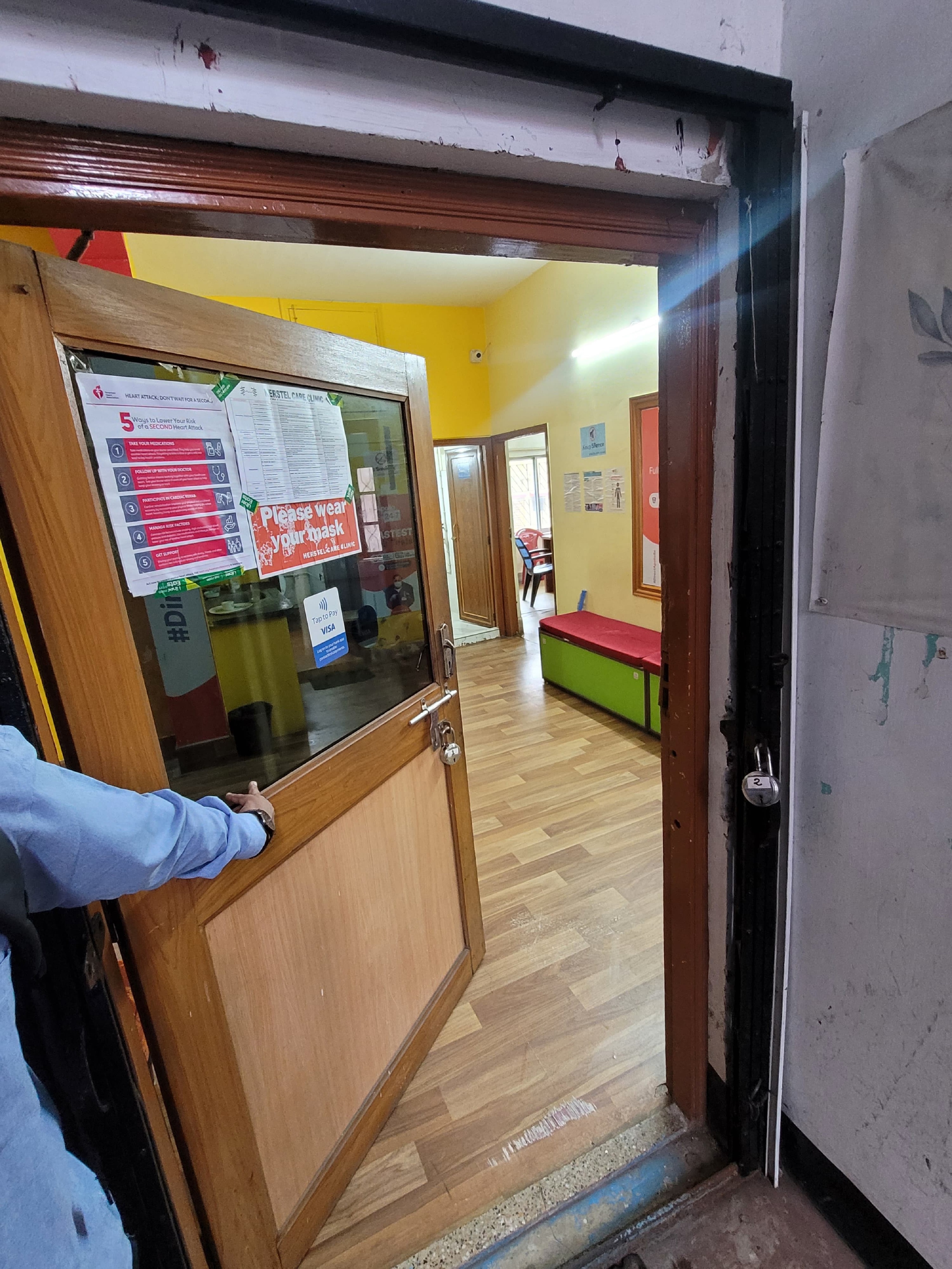 4 BHK Flat for sale in GARIA MAIN ROAD NEAR AXIS BANK Kolkata — photo 8