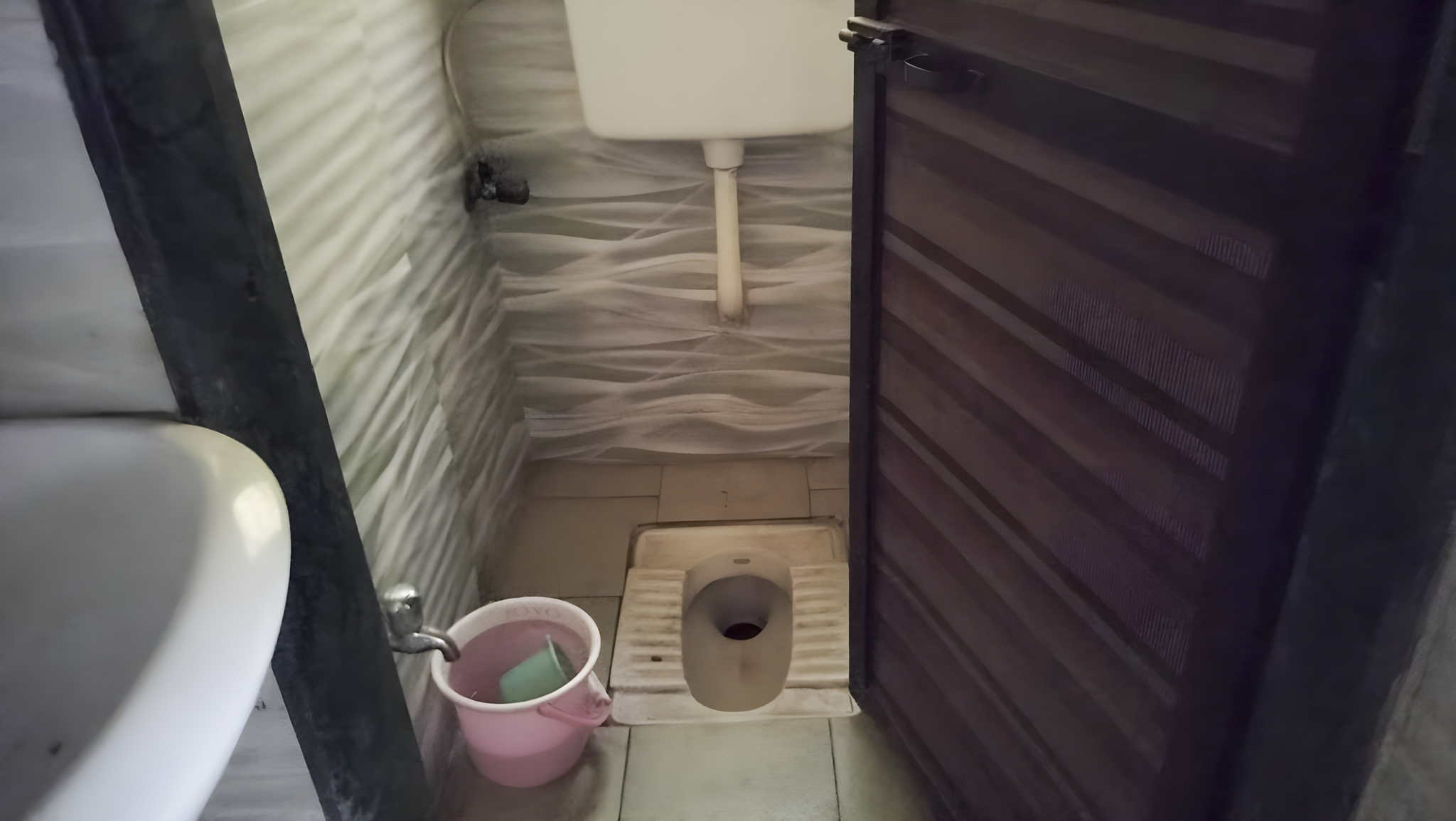 450 square feet Flat for sale in VASAI WEST Vasai Virar — photo 3