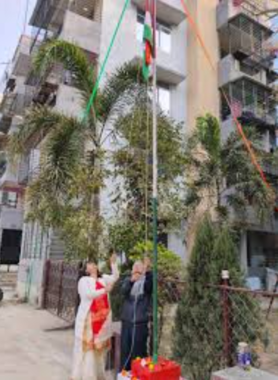 3 BHK Flat for sale in Chandrapur isbt Agartala — photo 2