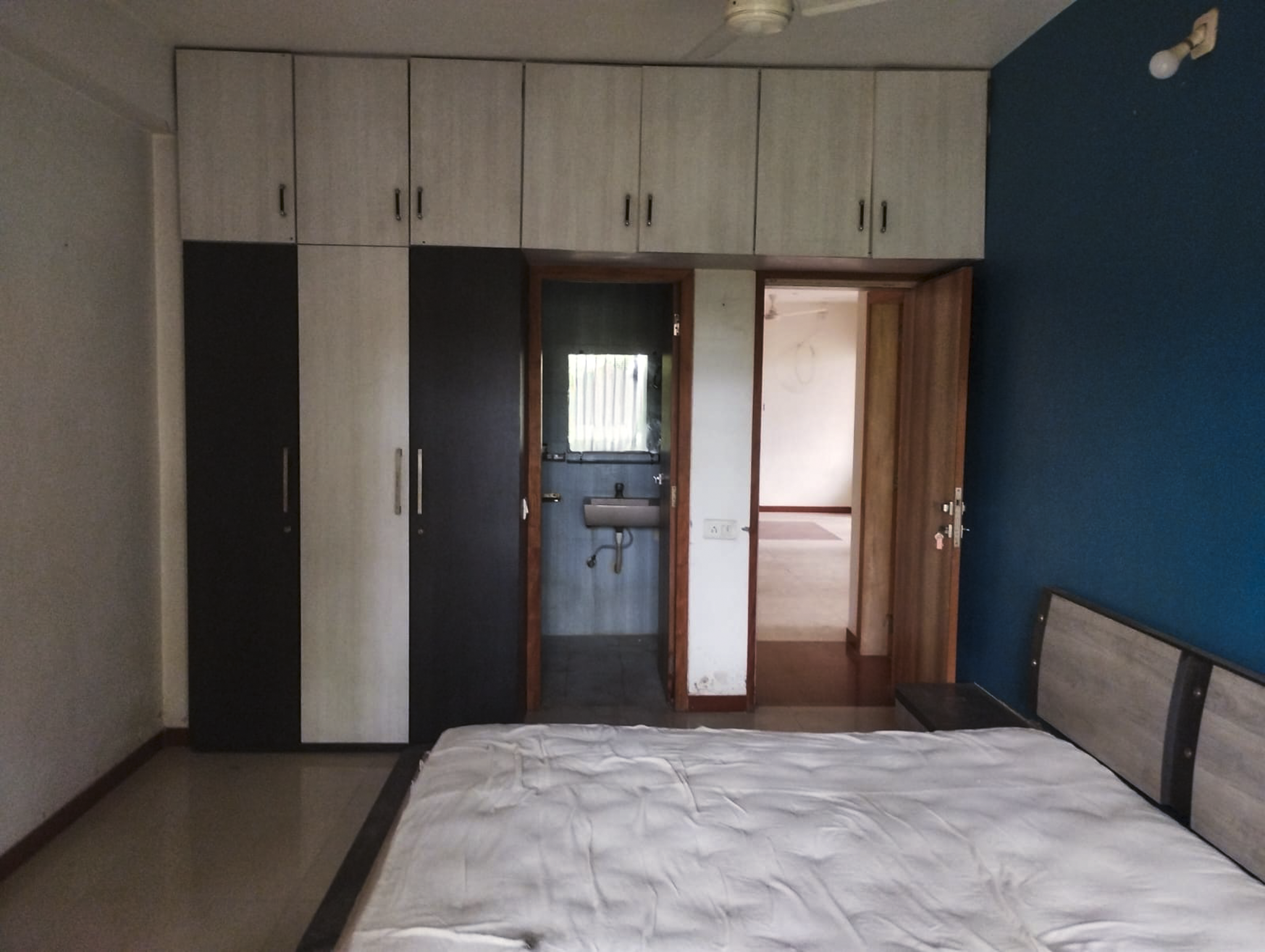 Flat for sale in Ahmedabad — photo 4