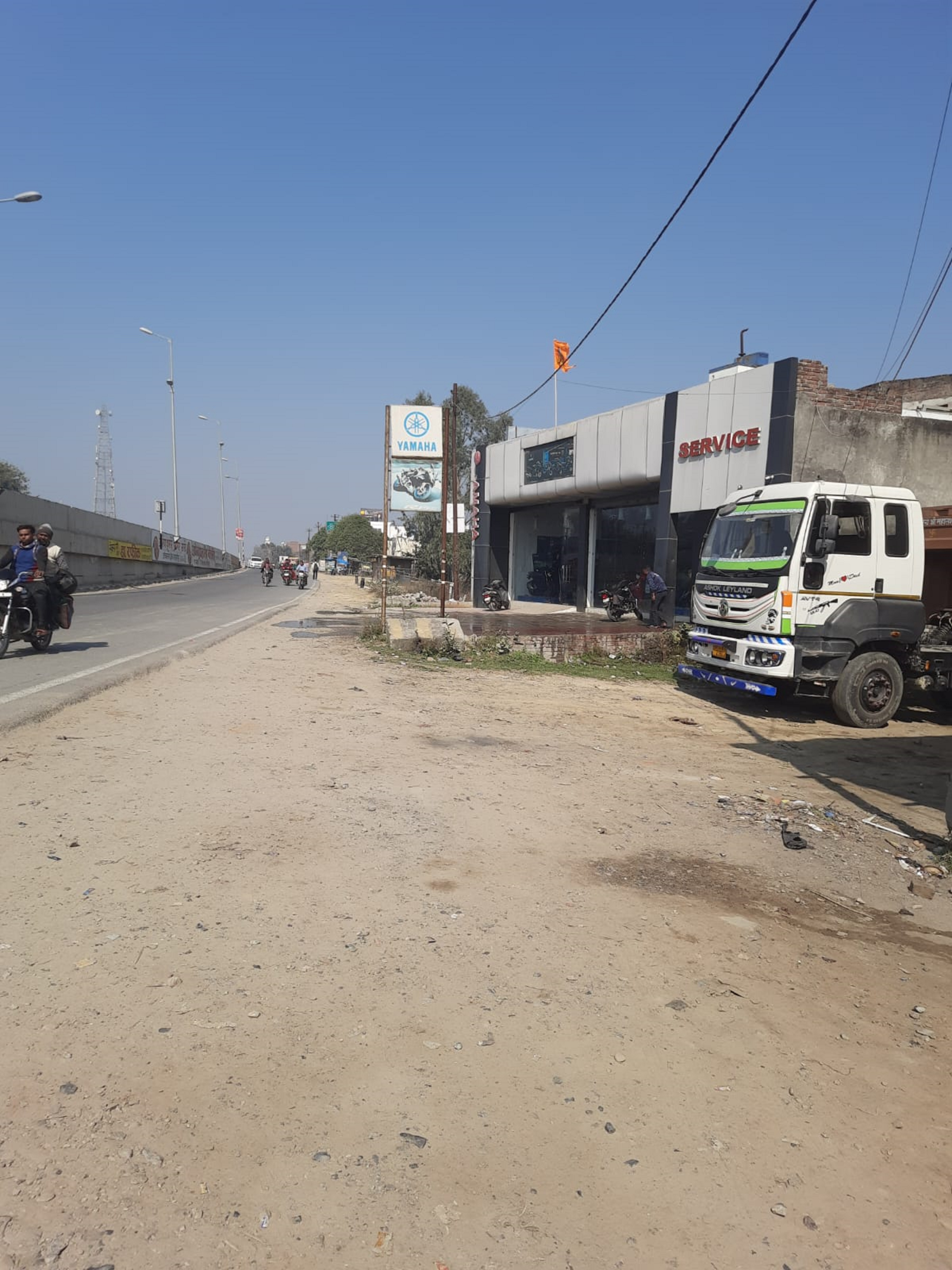 Plot for sale in Tilhar