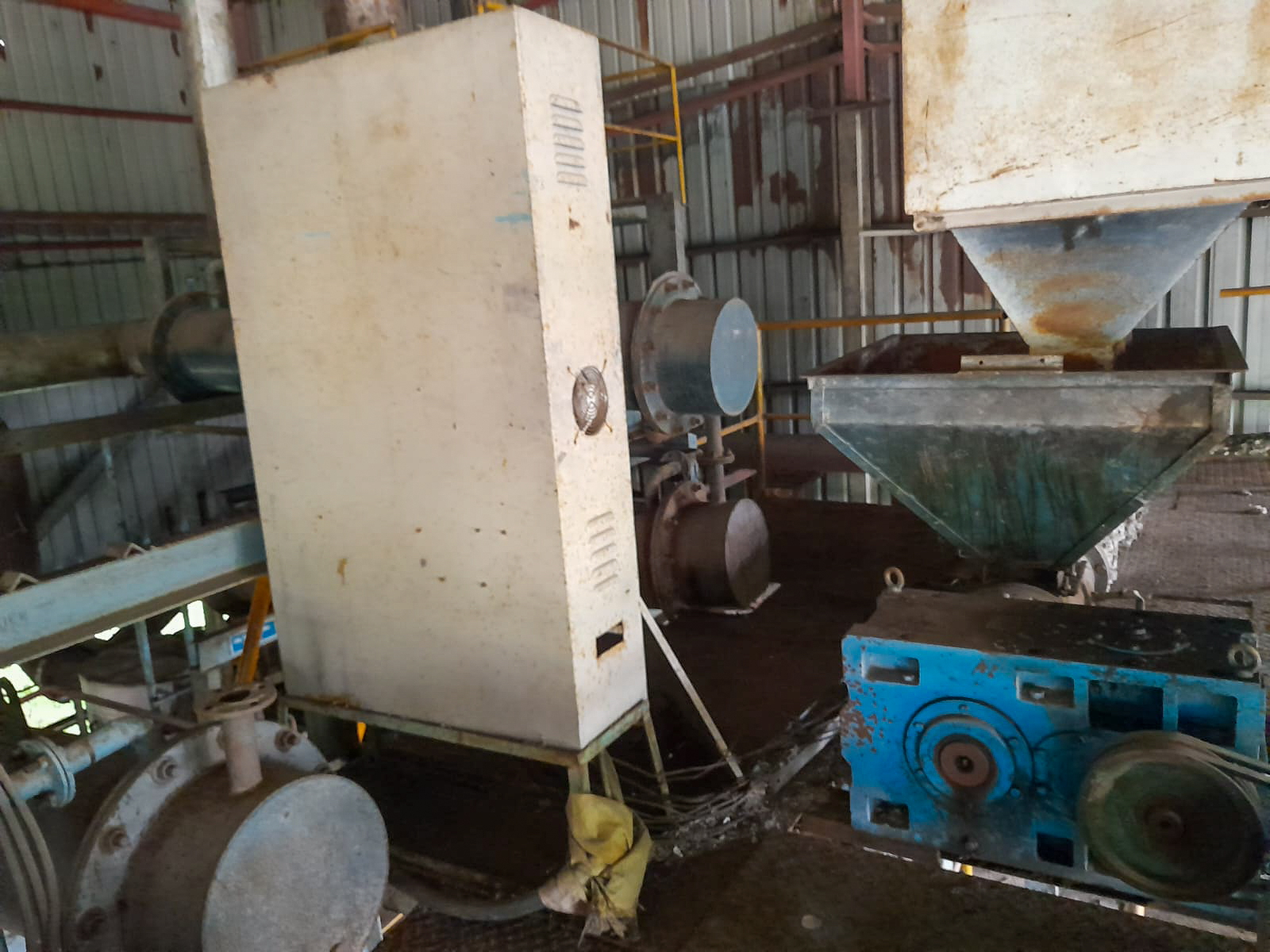2800 square meter Industrial Plot with Factory Building for sale in Supa MIDC — photo 3
