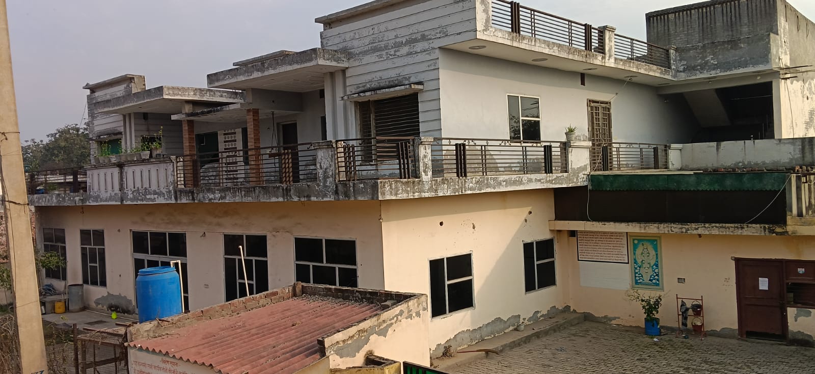 12295.16 square feet Industrial Plot with Factory Building for sale in Shahbad Markanda, Distt. Kurukshetra , Haryana. Shahbad